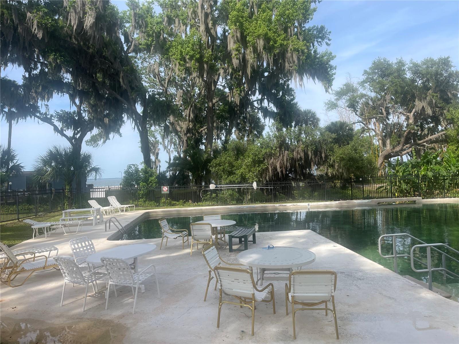 SPGS BATH & YACHT CLUB UNIT 03 - Residential