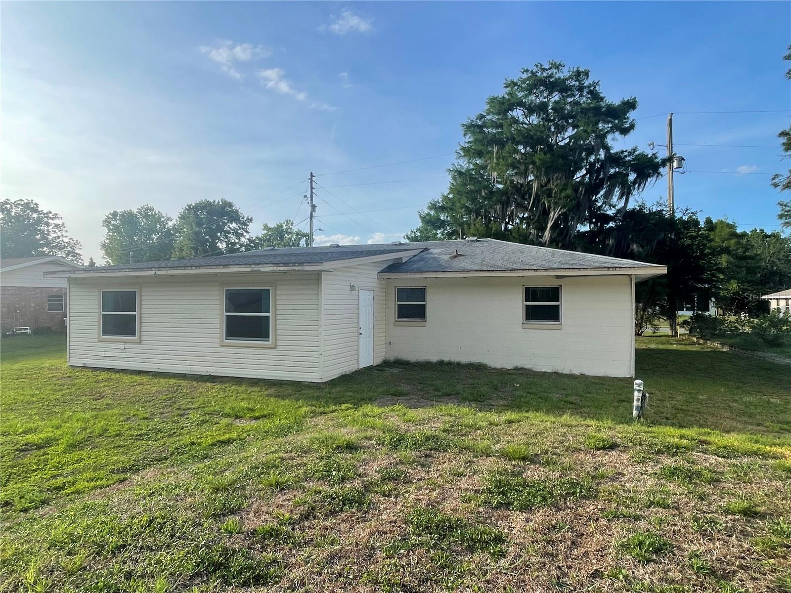 SPGS BATH & YACHT CLUB UNIT 03 - Residential