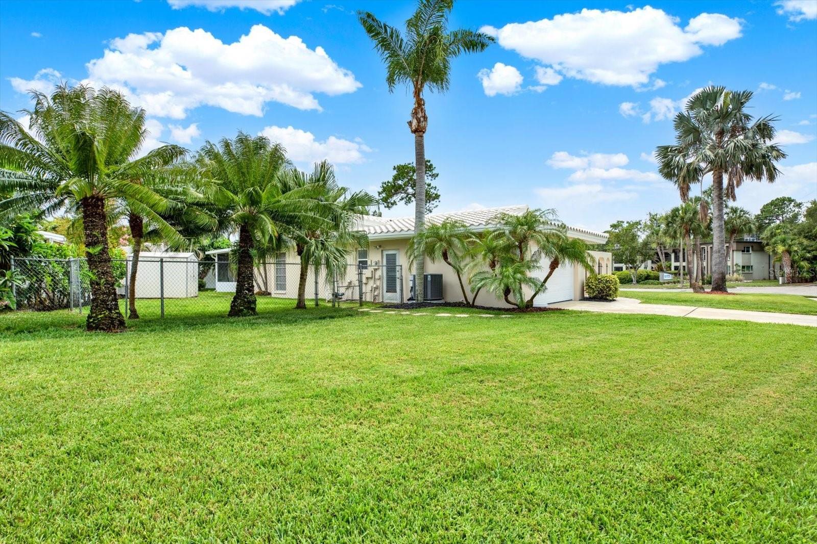 IMPERIAL POINT - Residential