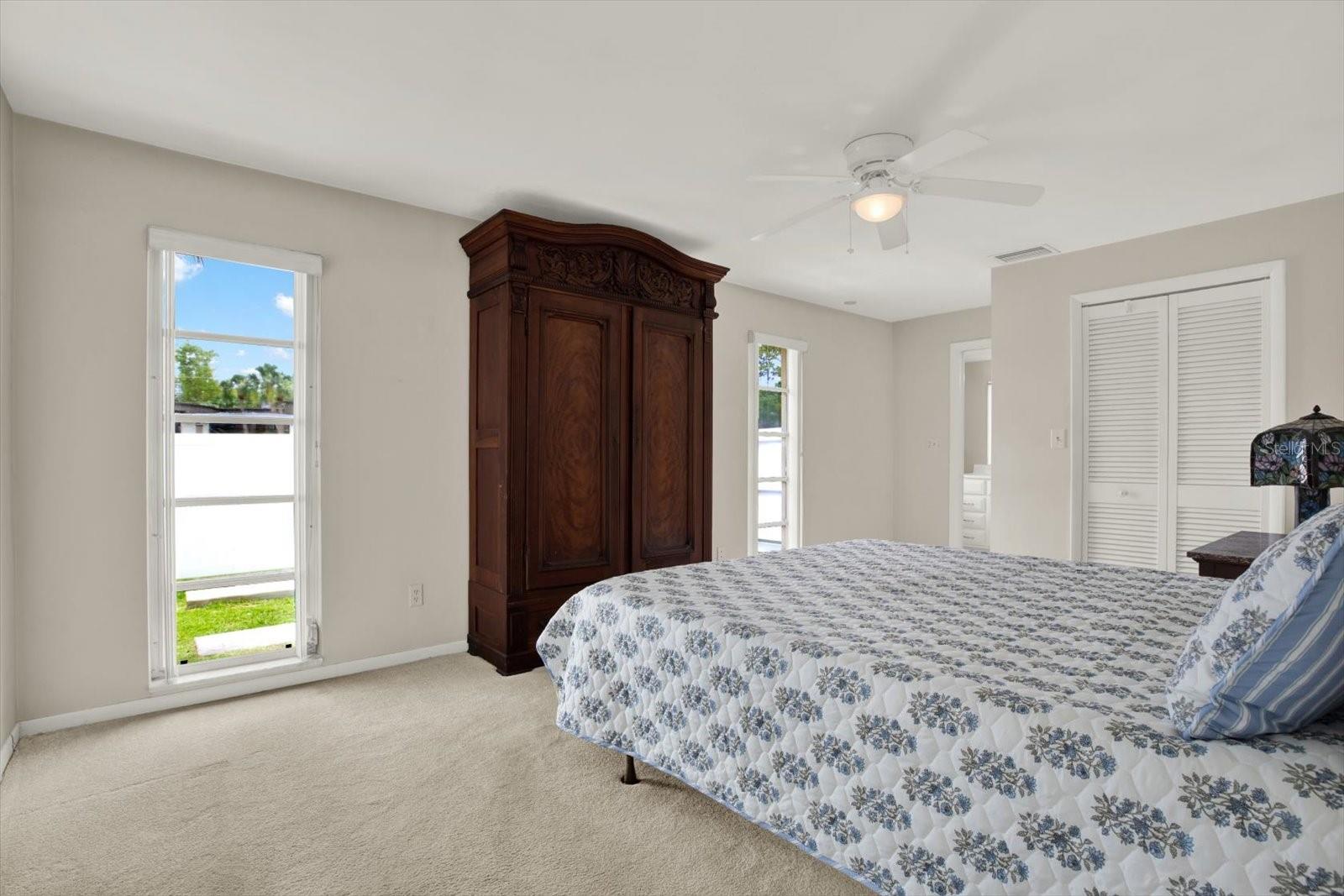 IMPERIAL POINT - Residential