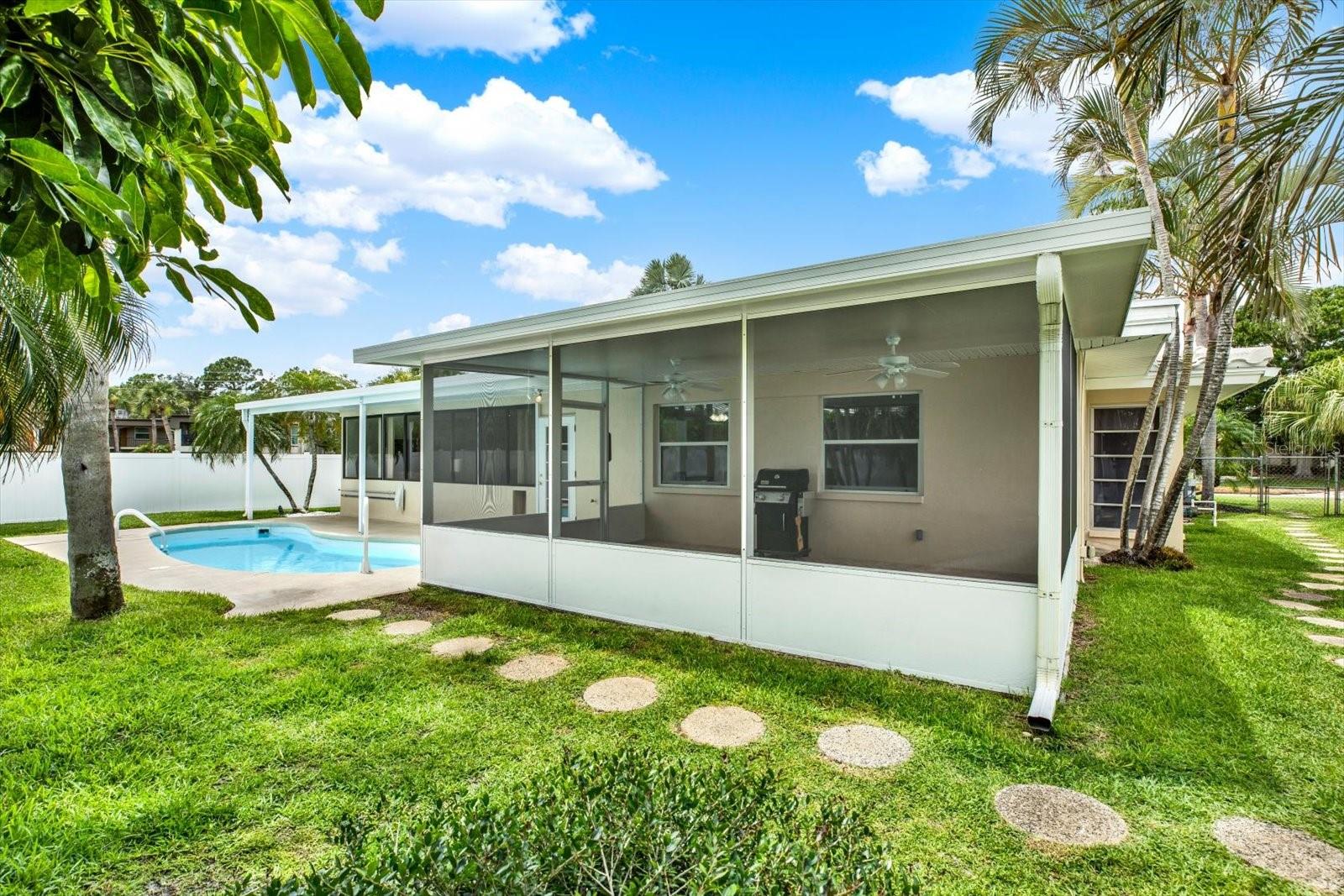 IMPERIAL POINT - Residential