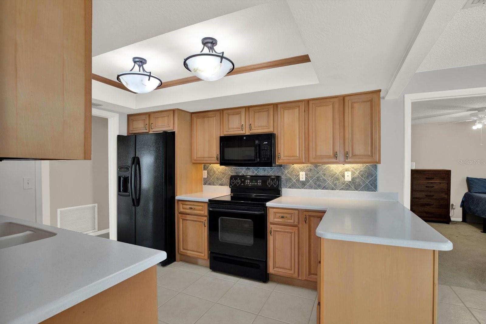 IMPERIAL POINT - Residential