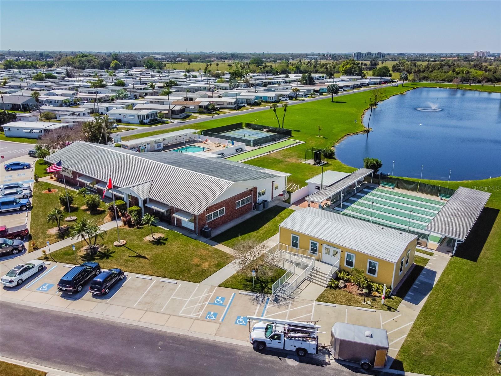 LEISURE LAKE MOBILE HOME PARK CO-OP - Land