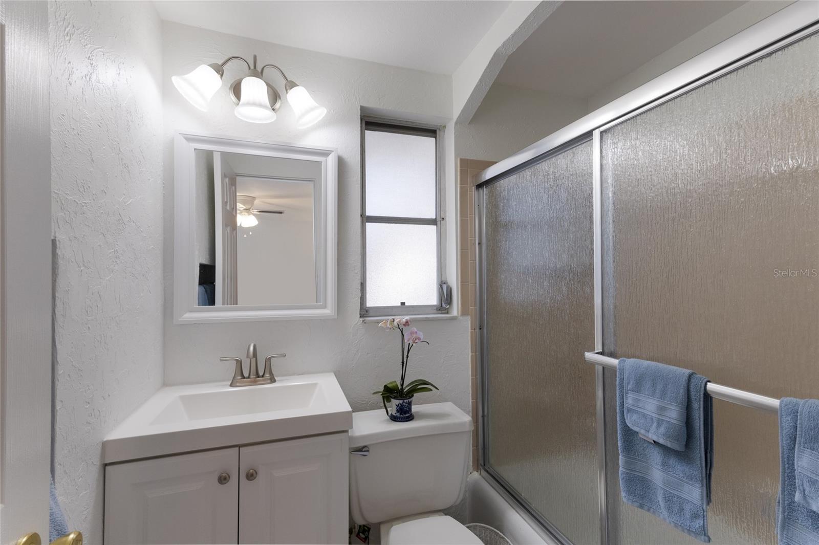 HOLMES BEACH 13TH UNIT - Residential