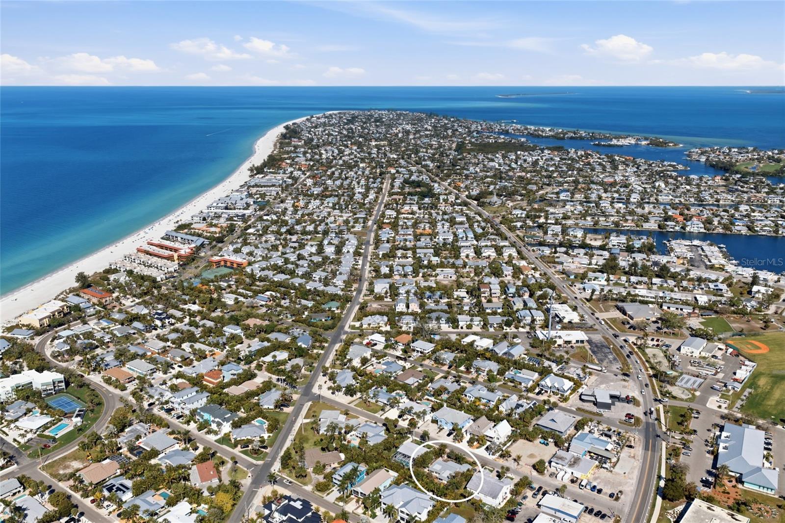 HOLMES BEACH 13TH UNIT - Residential