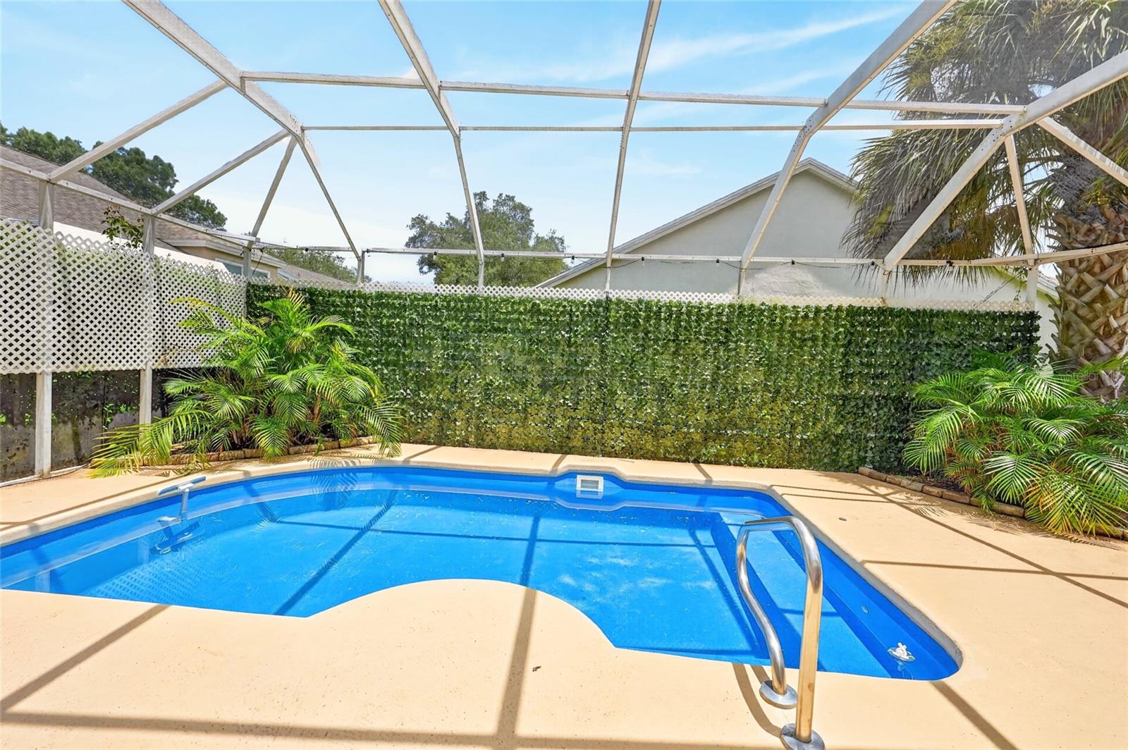 LADY LAKE ORANGE BLOSSOM GARDENS UNIT 18 - Residential