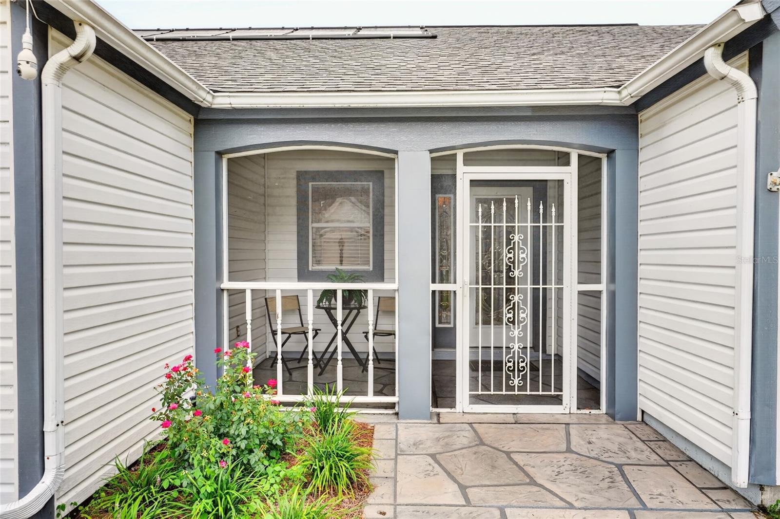 LADY LAKE ORANGE BLOSSOM GARDENS UNIT 18 - Residential