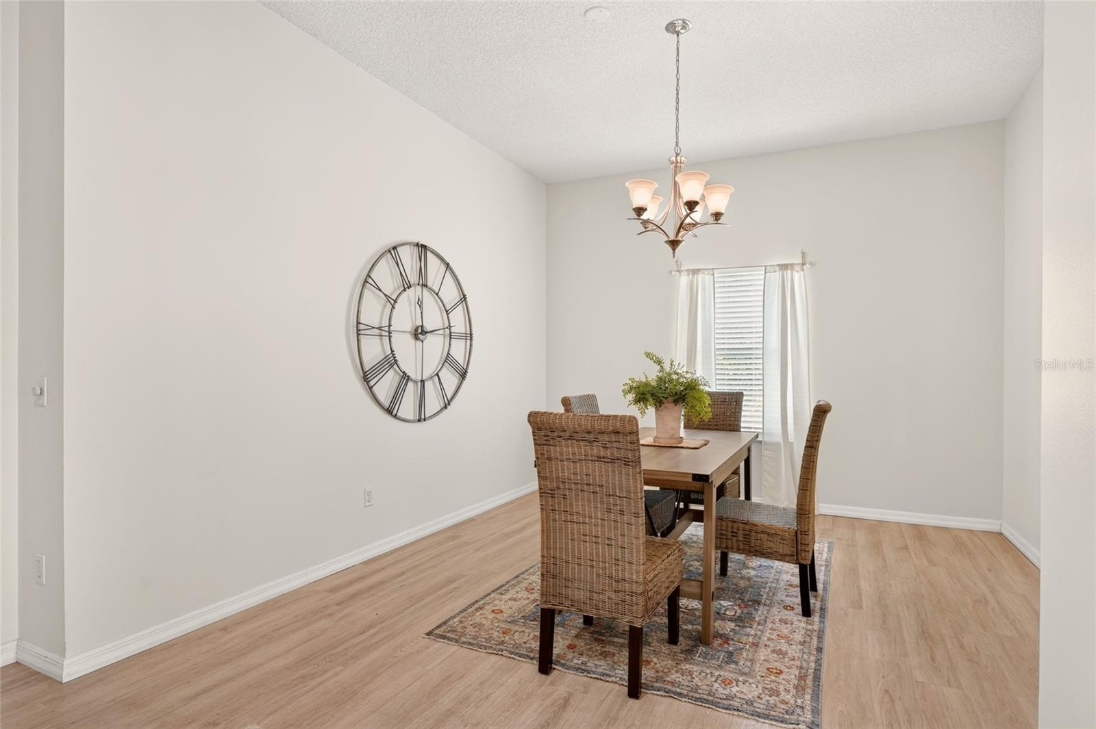 LADY LAKE ORANGE BLOSSOM GARDENS UNIT 18 - Residential