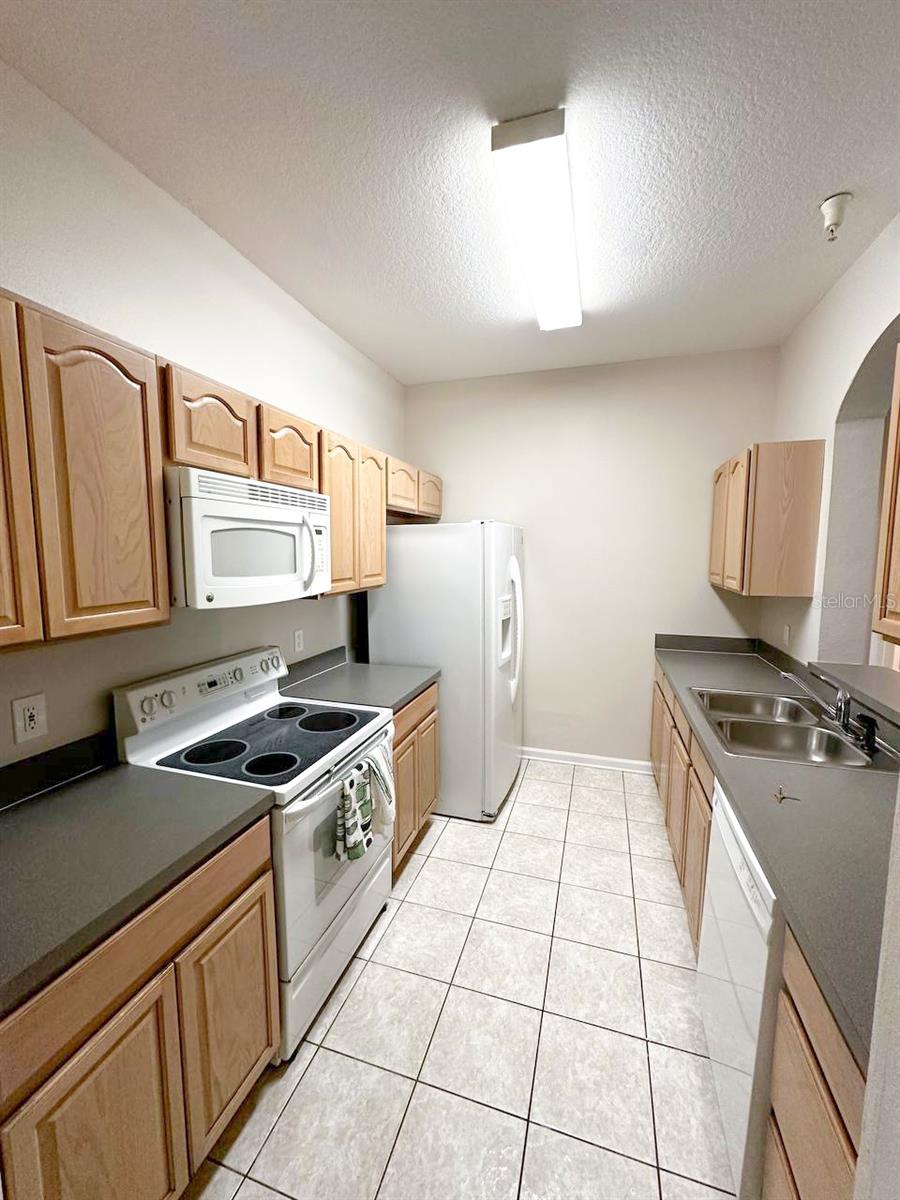 GOLF RIDGE CONDO - Residential Lease