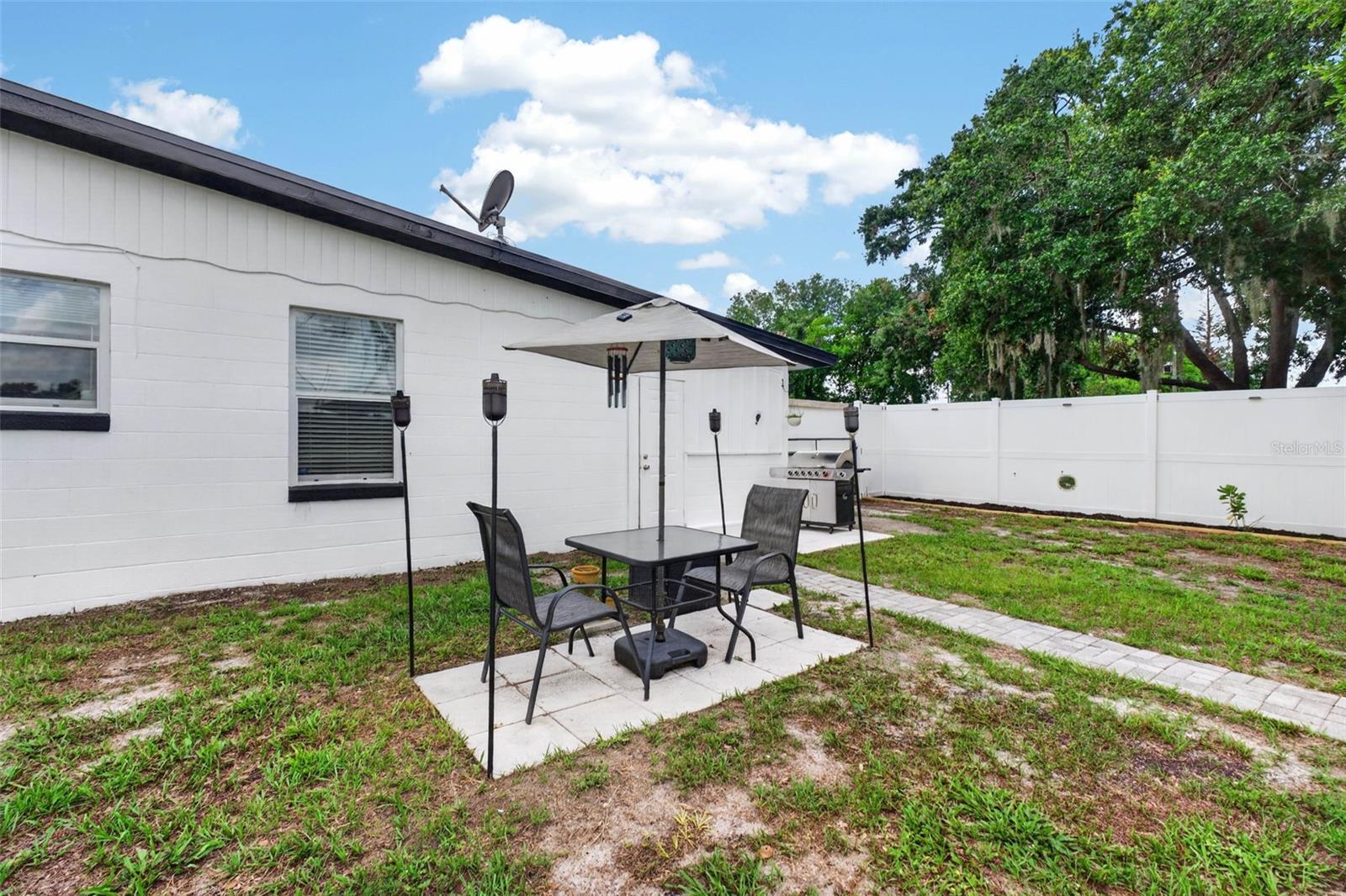 ENGELWOOD PARK - Residential