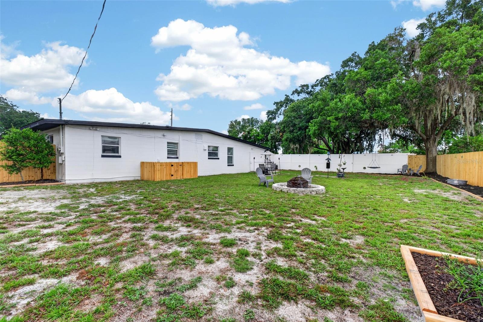 ENGELWOOD PARK - Residential