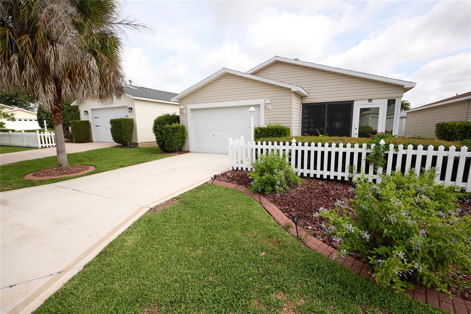 VILLAGES OF SUMTER RAINEY VILLAS - Residential