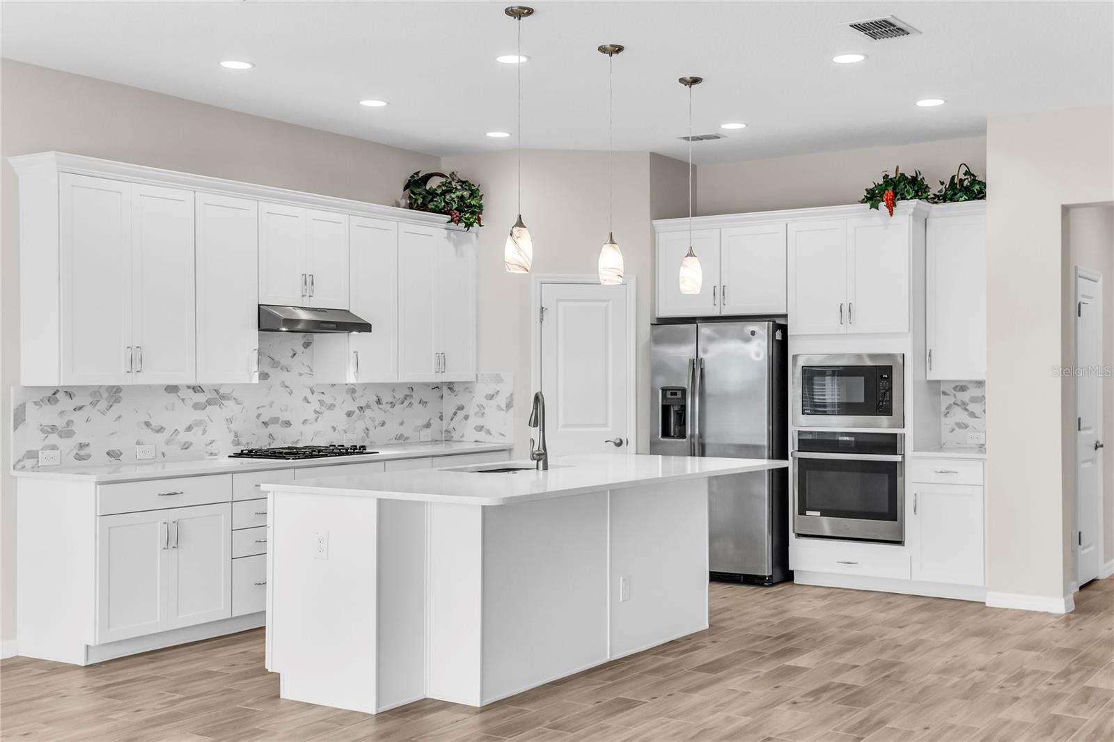 FOUR SEASONS AT ORLANDO - Residential