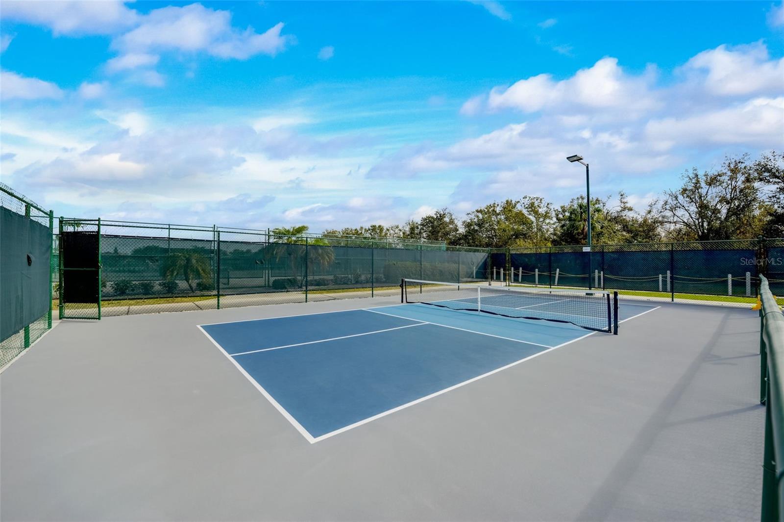SUN CITY CENTER UNIT 277 PH - Residential