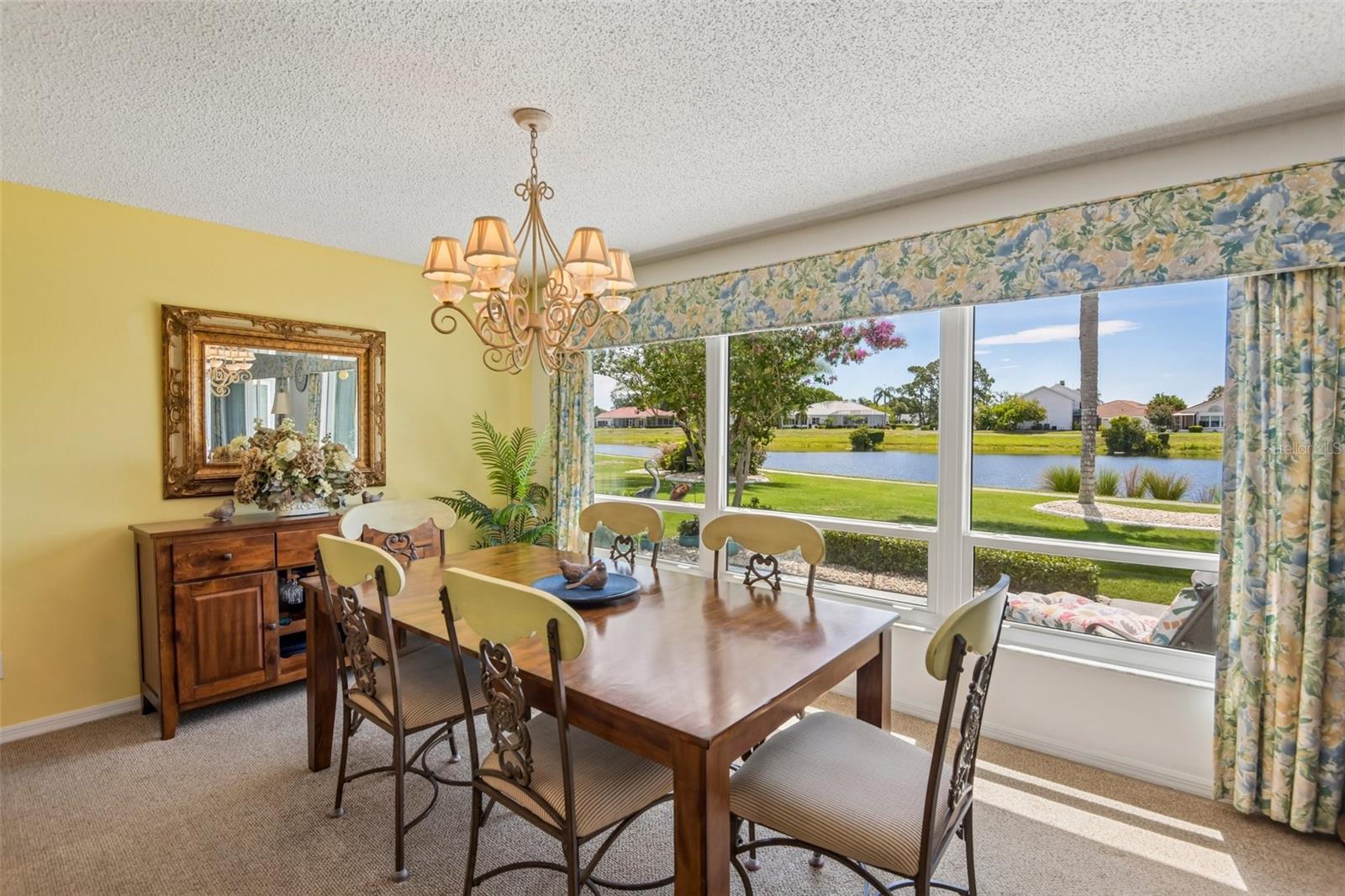 SUN CITY CENTER UNIT 277 PH - Residential