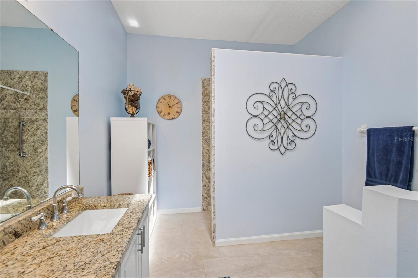 SUN CITY CENTER UNIT 277 PH - Residential