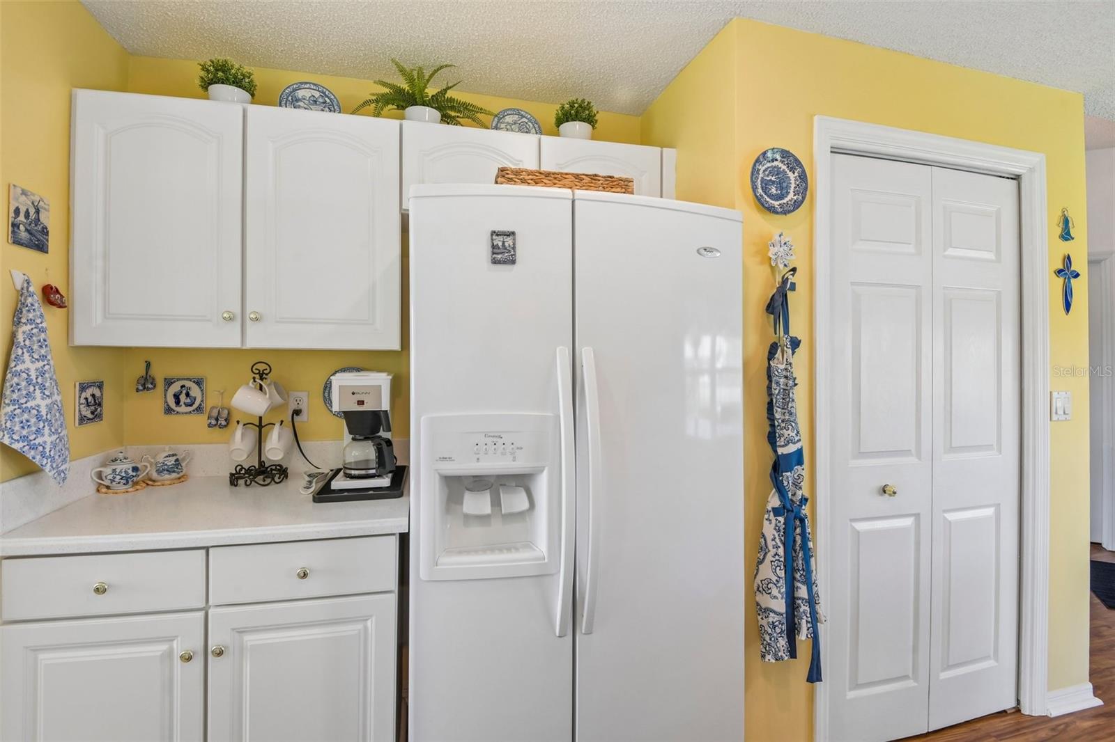 SUN CITY CENTER UNIT 277 PH - Residential