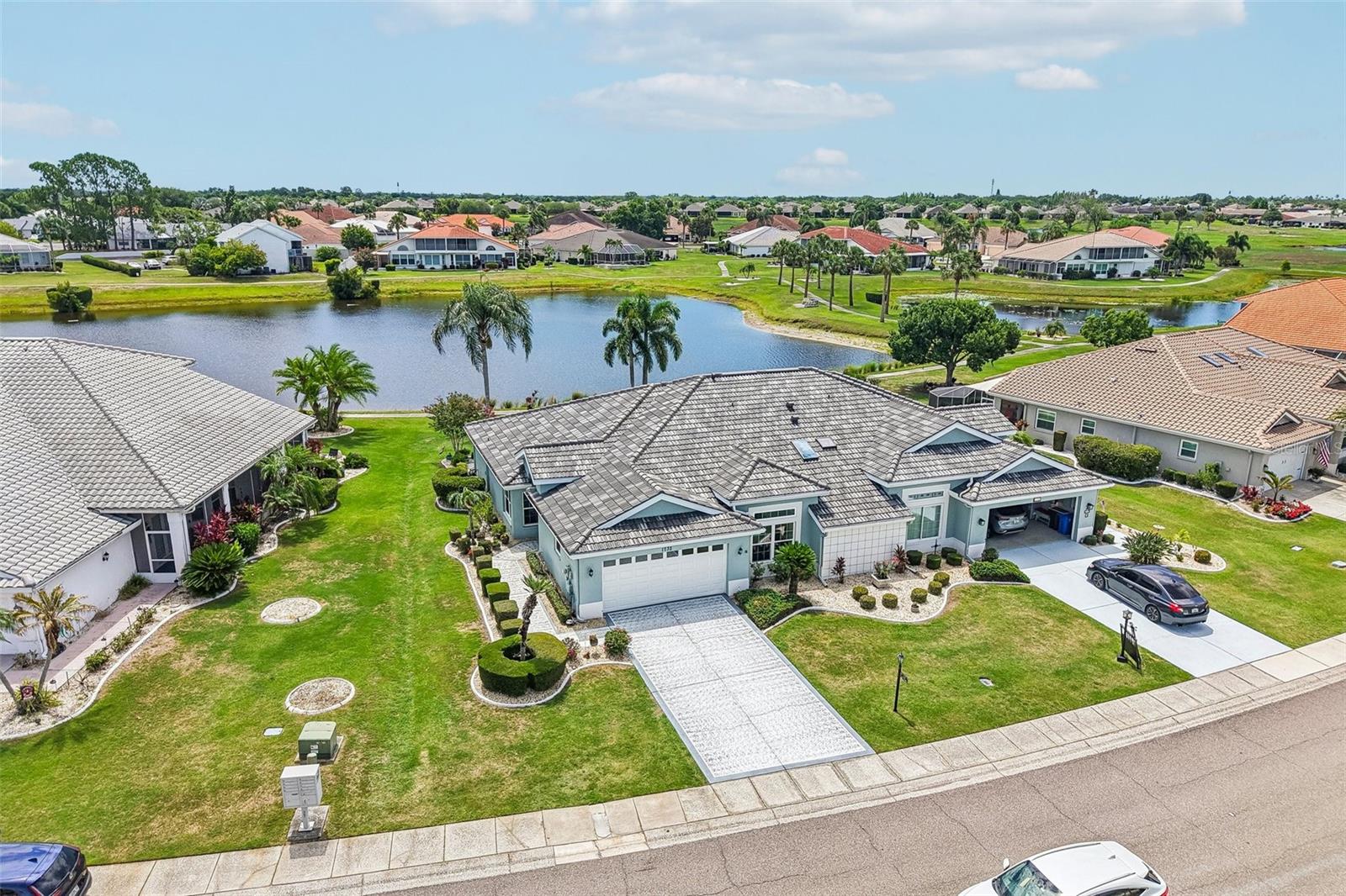 SUN CITY CENTER UNIT 277 PH - Residential