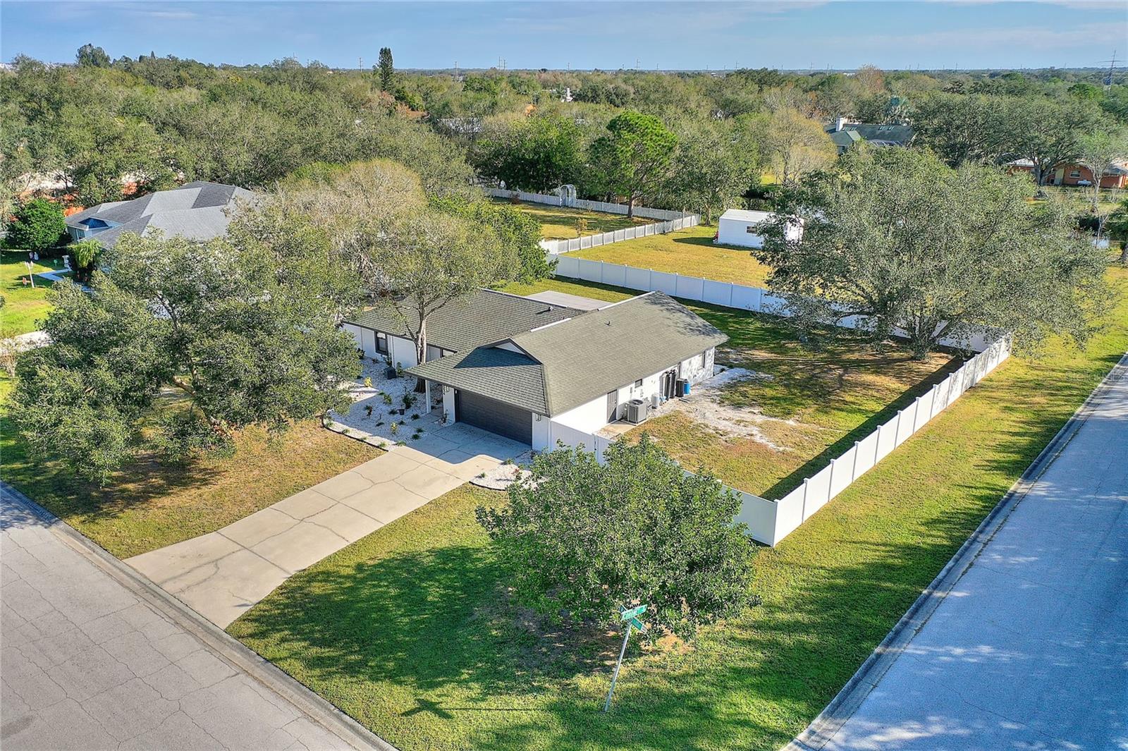 RACIMO RANCHES - Residential