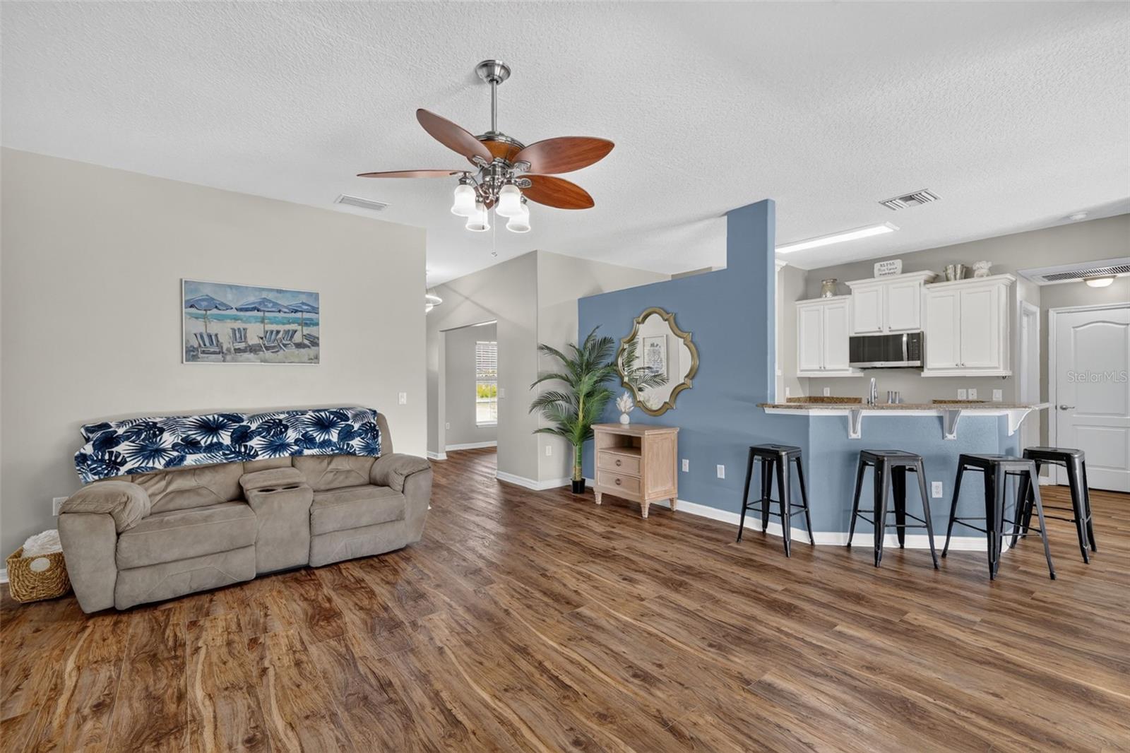 EAGLES POINT SUB - Residential