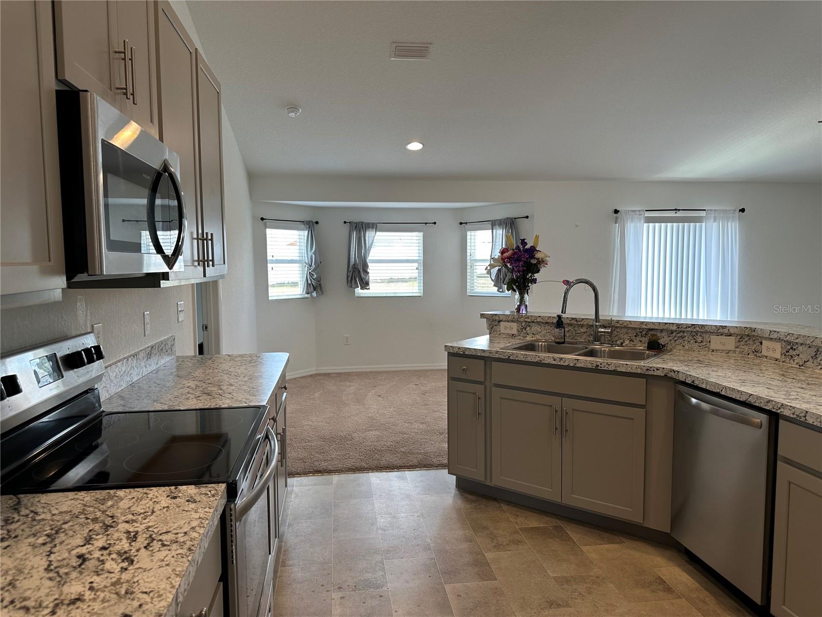 CALOOSA RDG - Residential