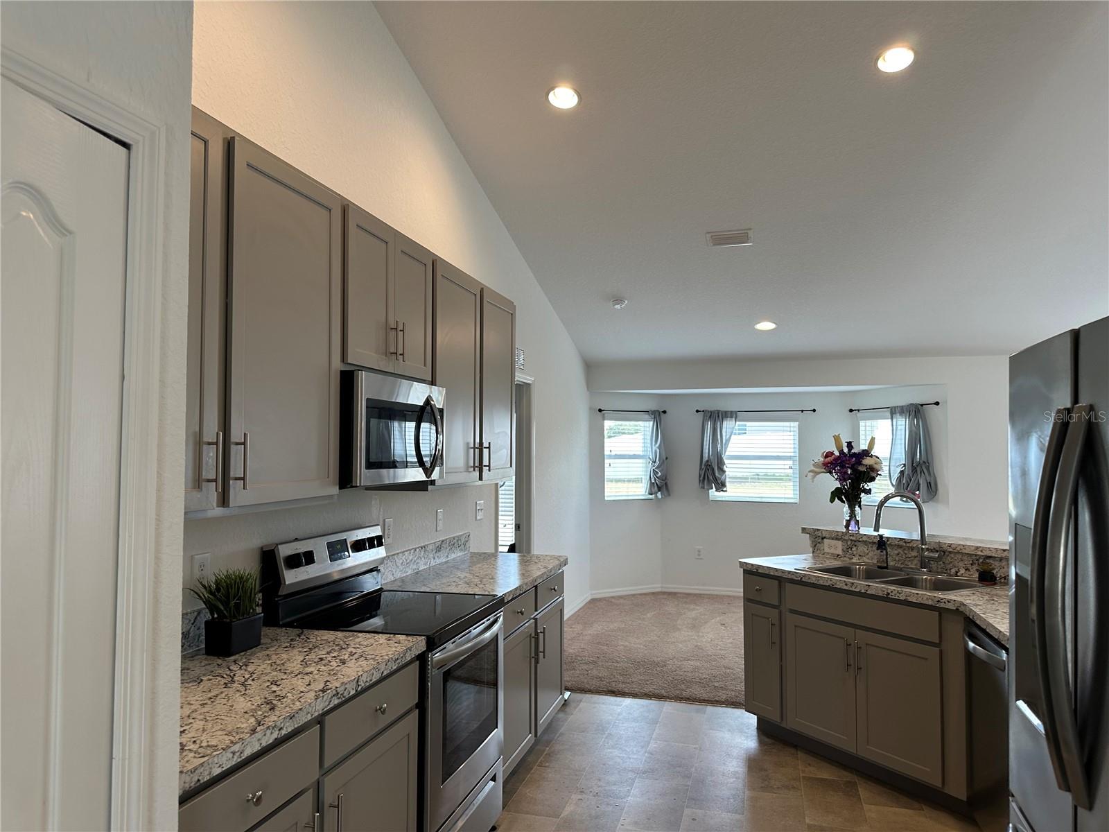 CALOOSA RDG - Residential
