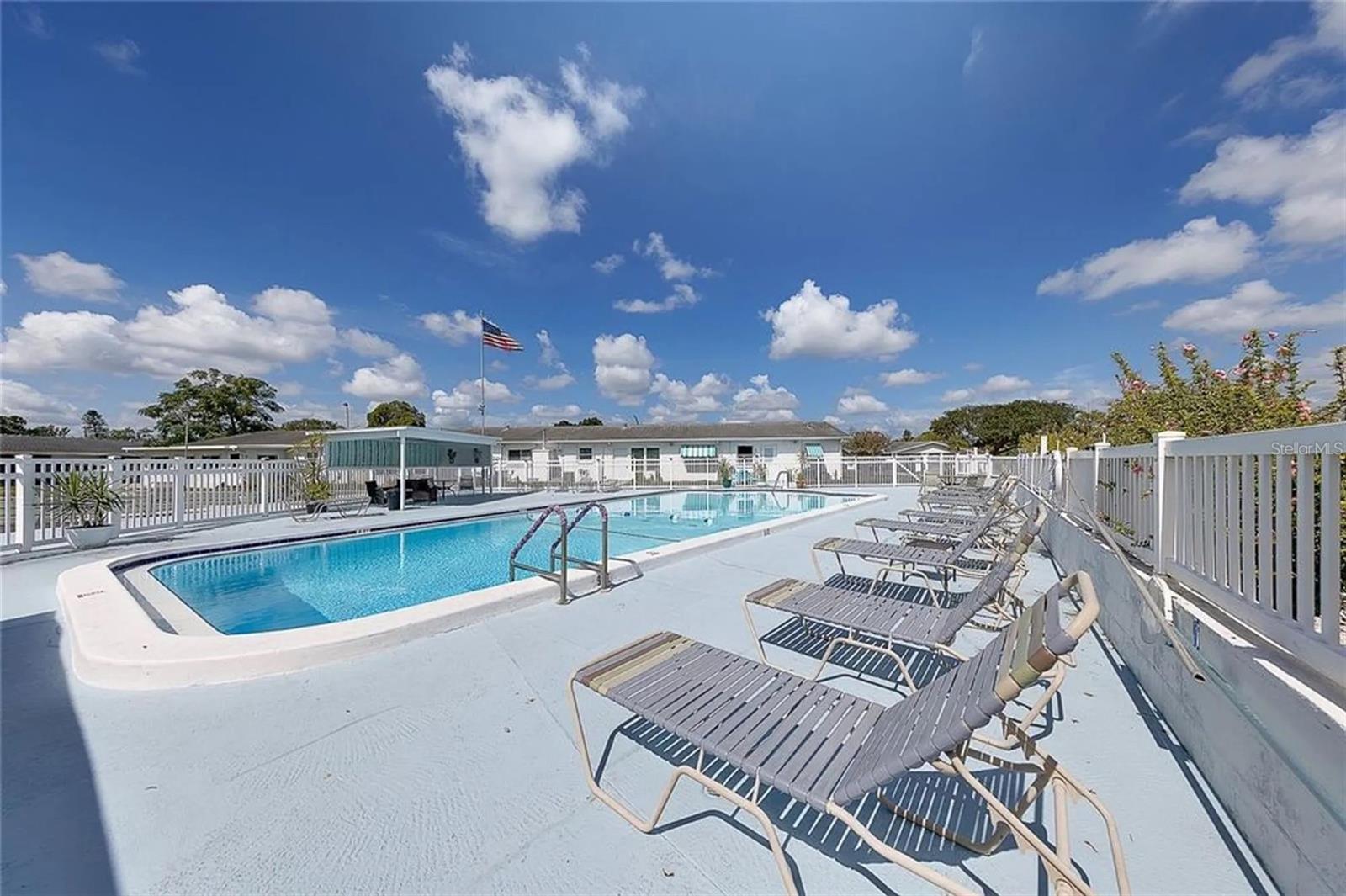 SPRINGWOOD VILLAS - Residential