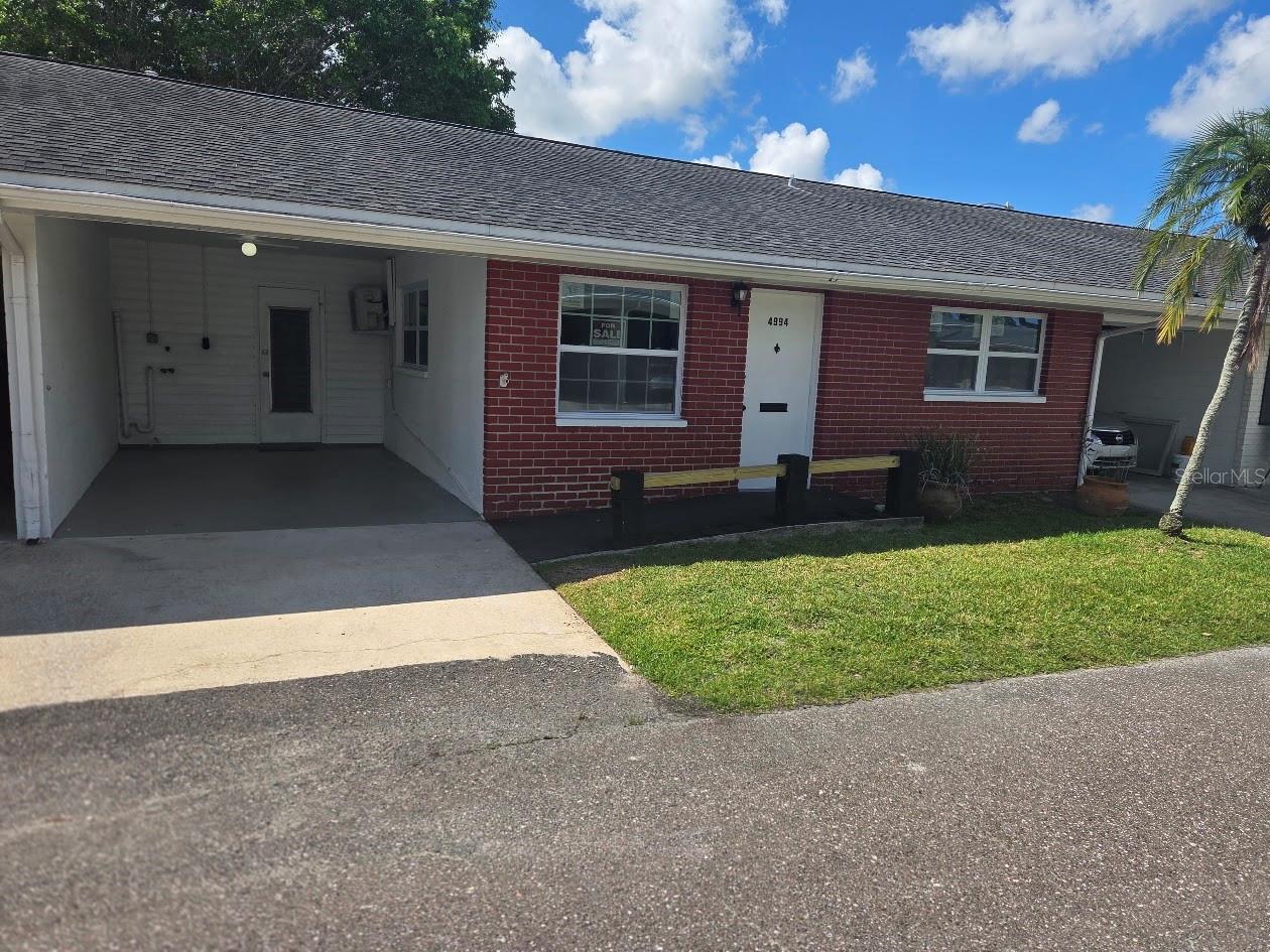 2 bed 1 bath condo.