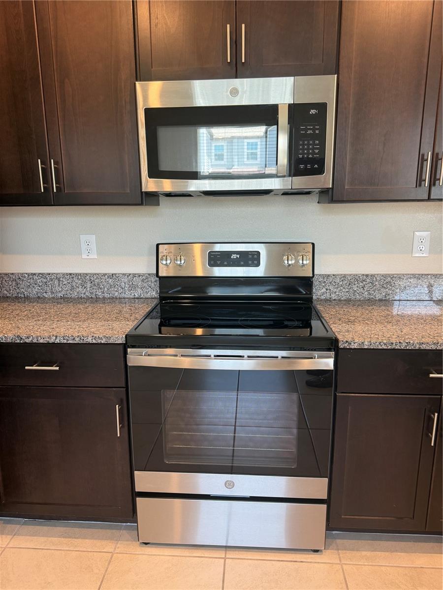 TOWNES/CYPRESS RANCH - Residential