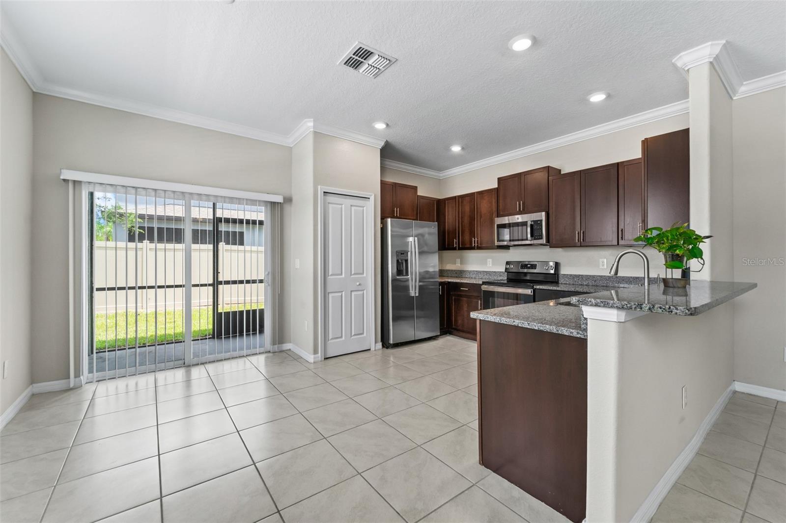 TOWNES/CYPRESS RANCH - Residential