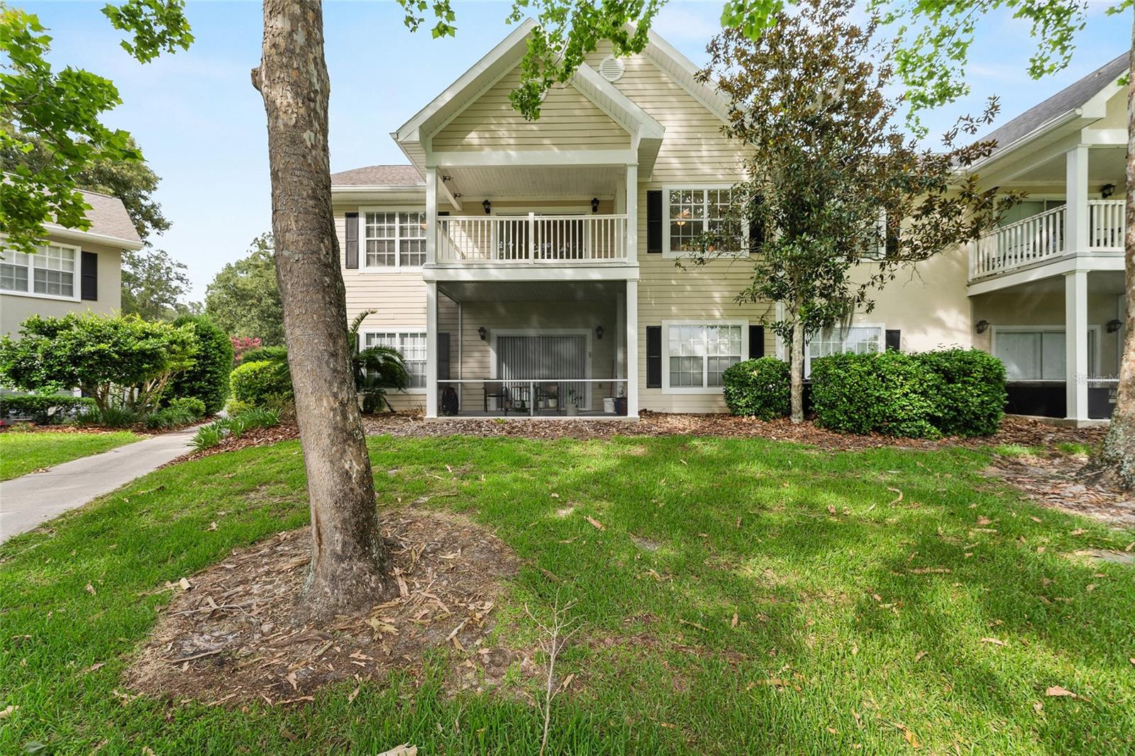 THE LINKS - Residential