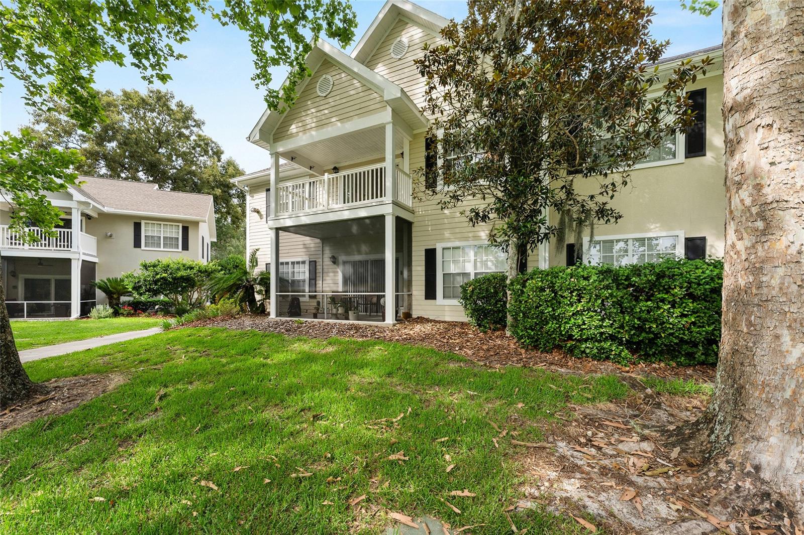 THE LINKS - Residential