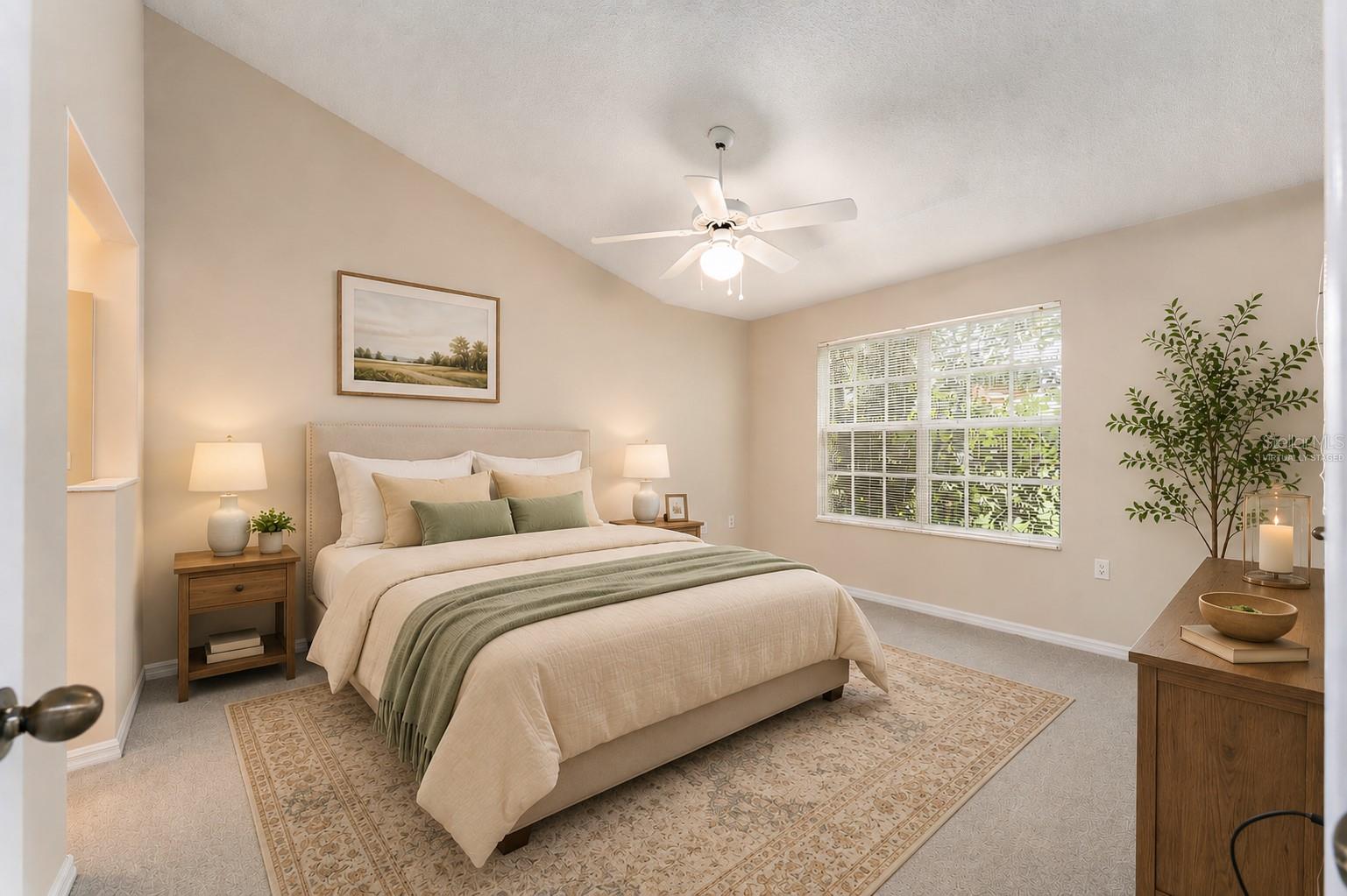 THE LINKS - Residential