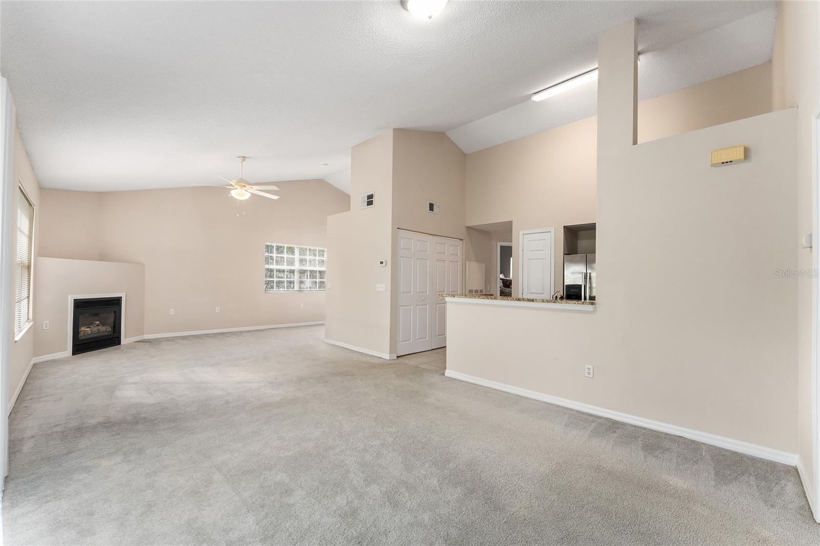 THE LINKS - Residential