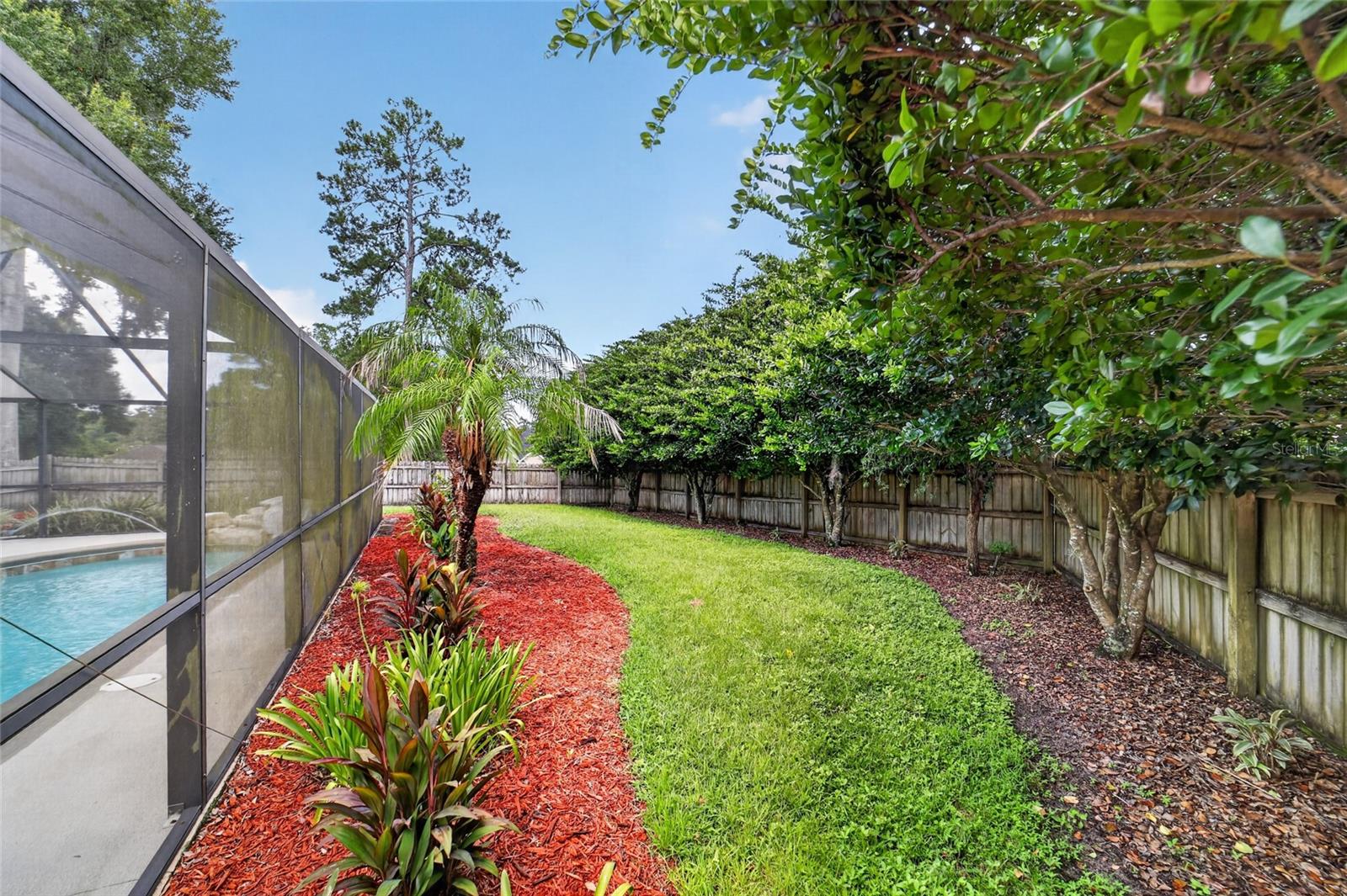 WINDEMERE GLEN ESTATE - Residential