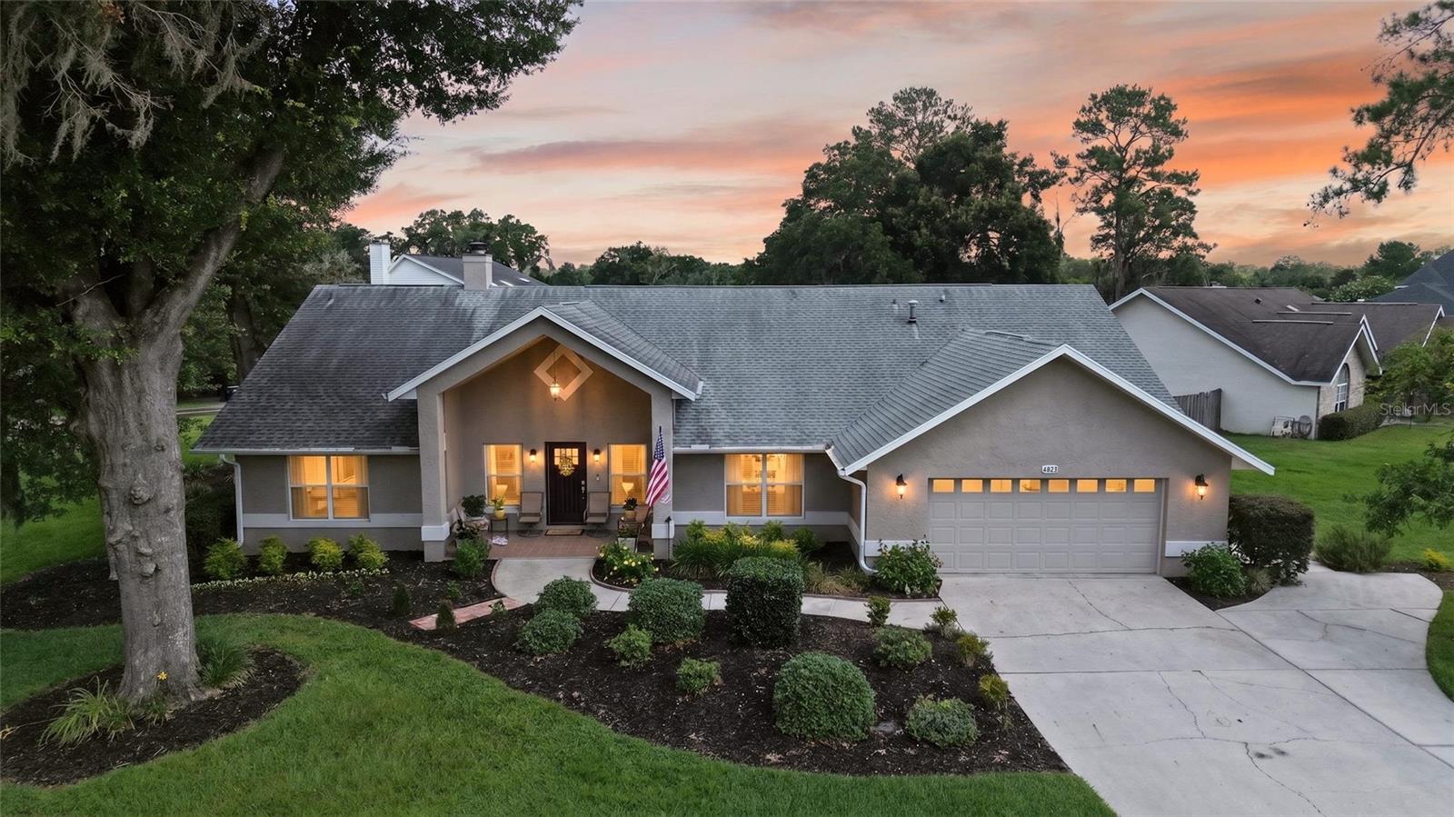 WINDEMERE GLEN ESTATE - Residential