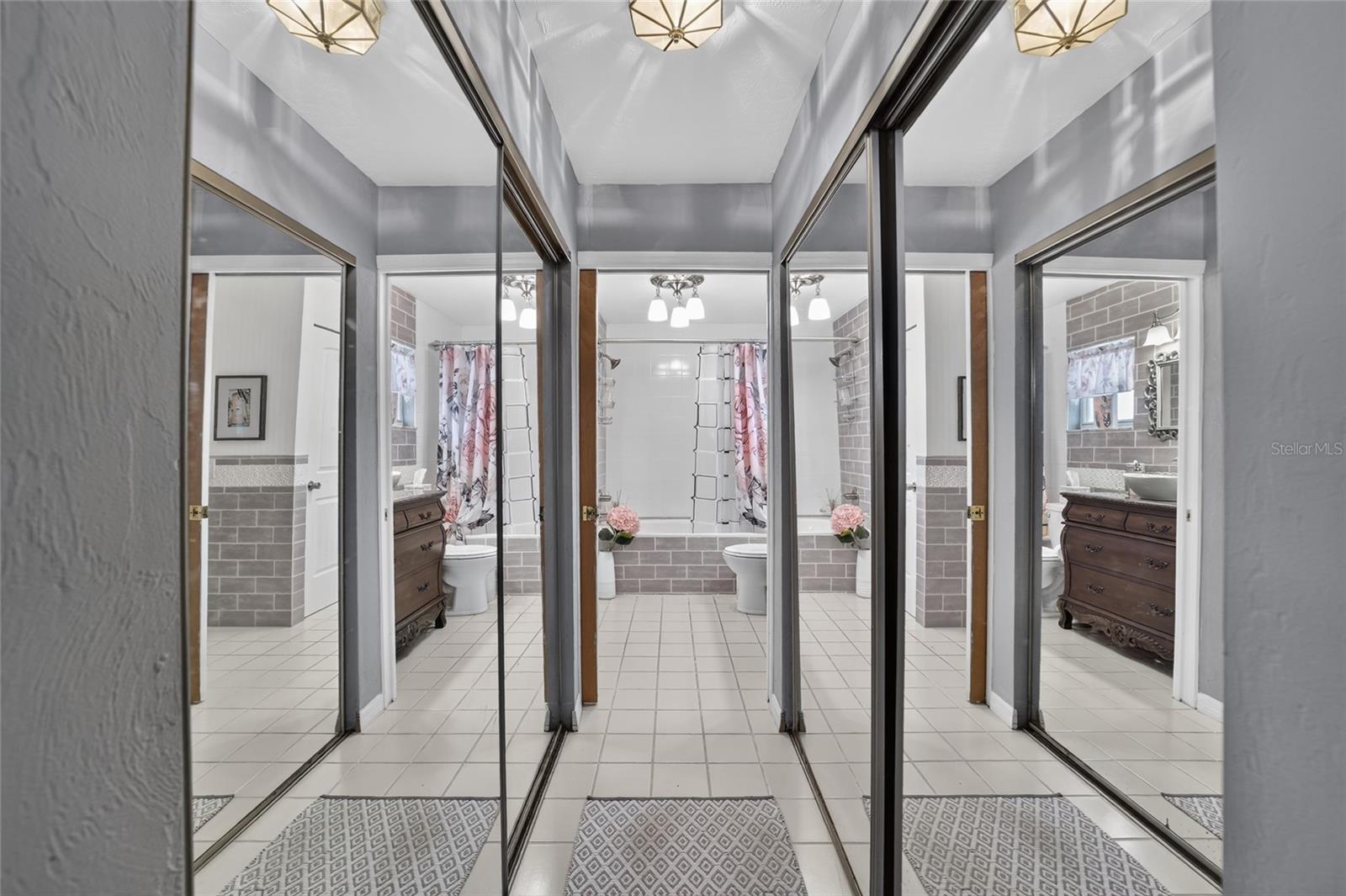 WINDEMERE GLEN ESTATE - Residential