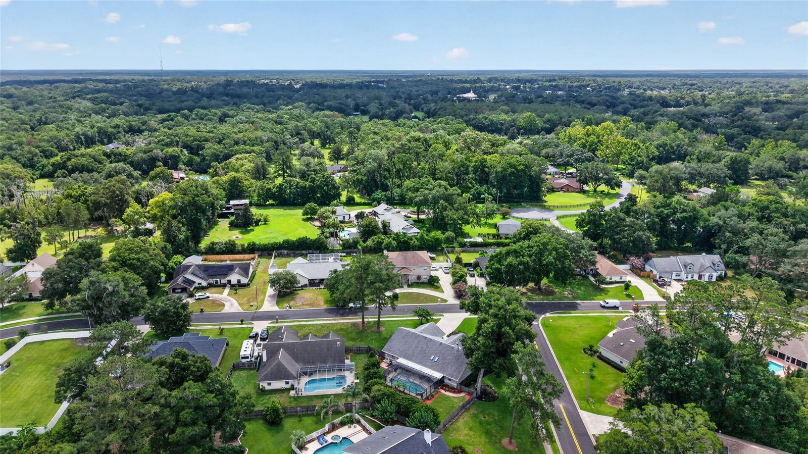 WINDEMERE GLEN ESTATE - Residential
