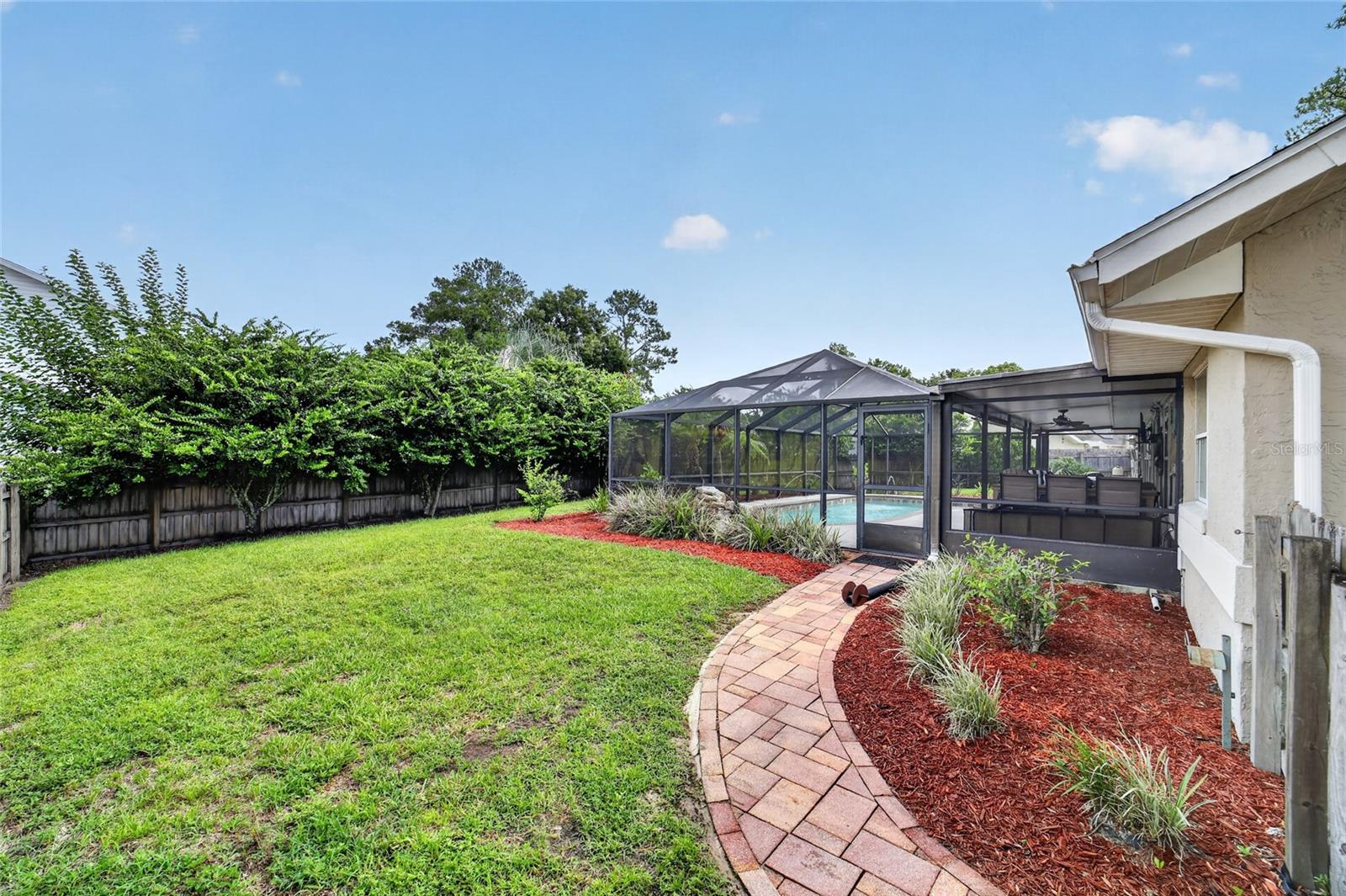 WINDEMERE GLEN ESTATE - Residential