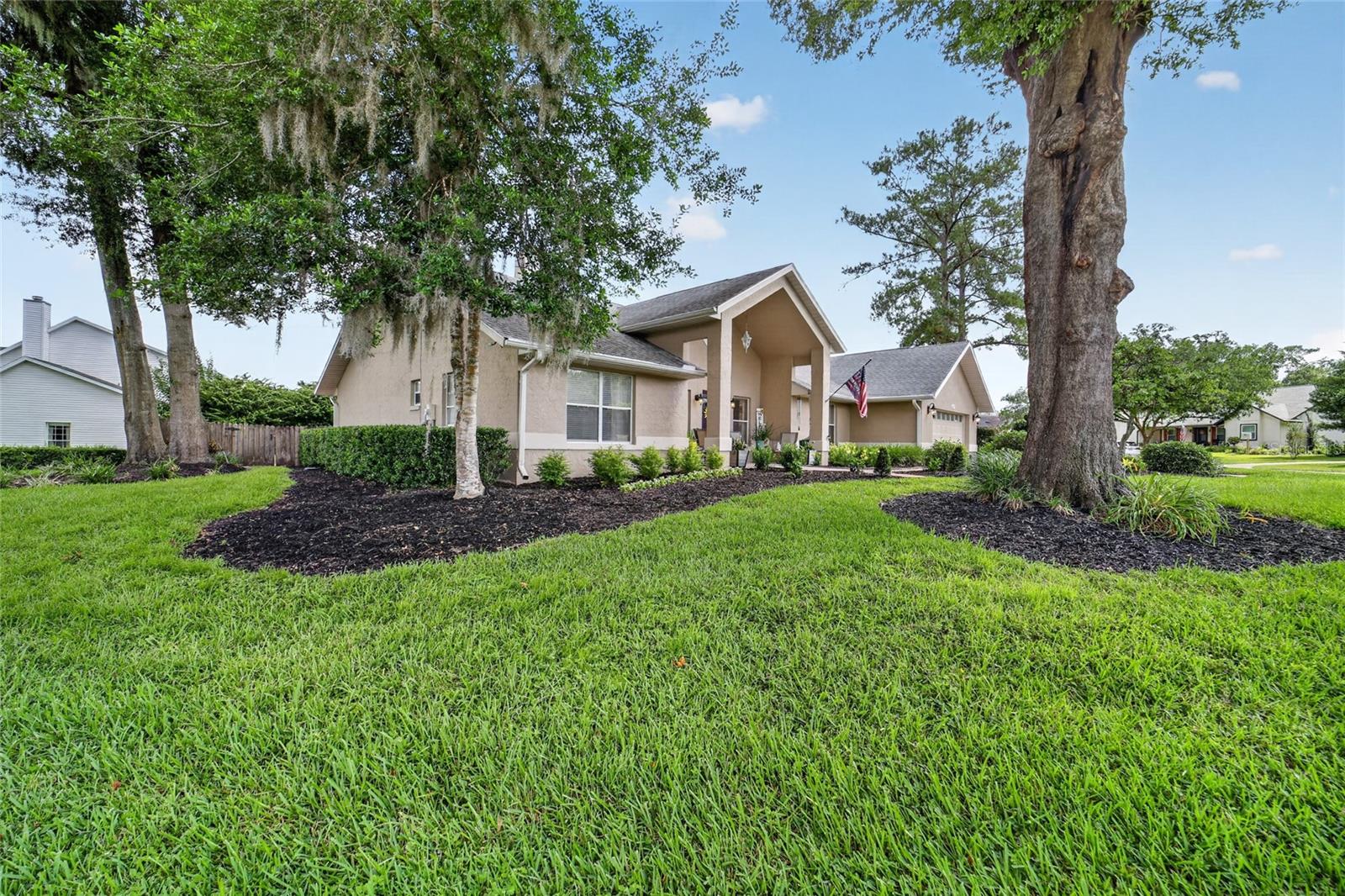 WINDEMERE GLEN ESTATE - Residential