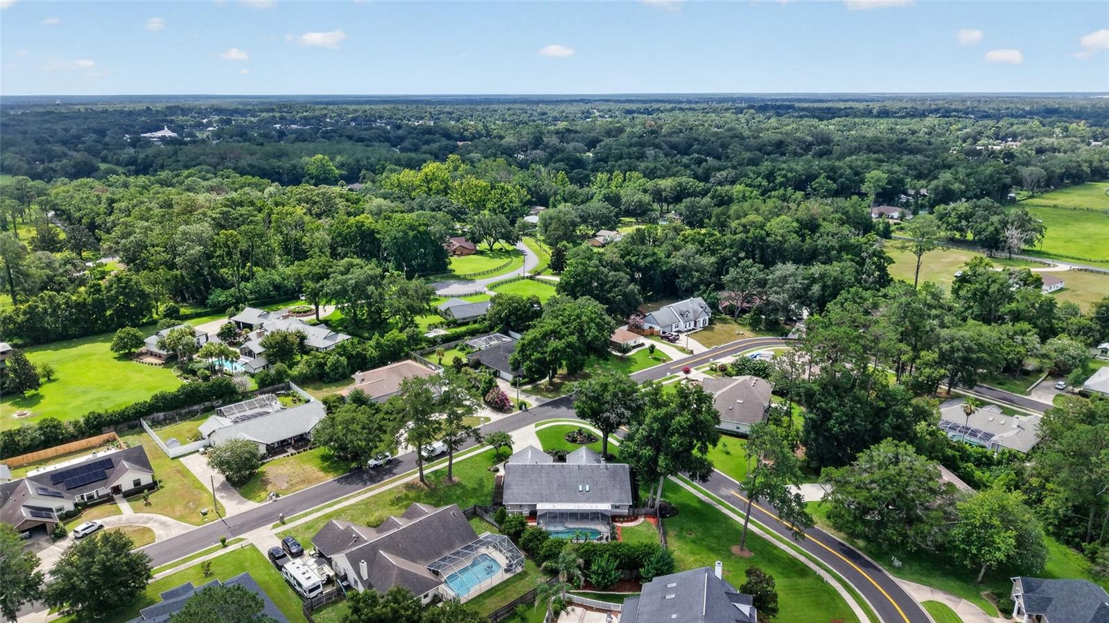WINDEMERE GLEN ESTATE - Residential