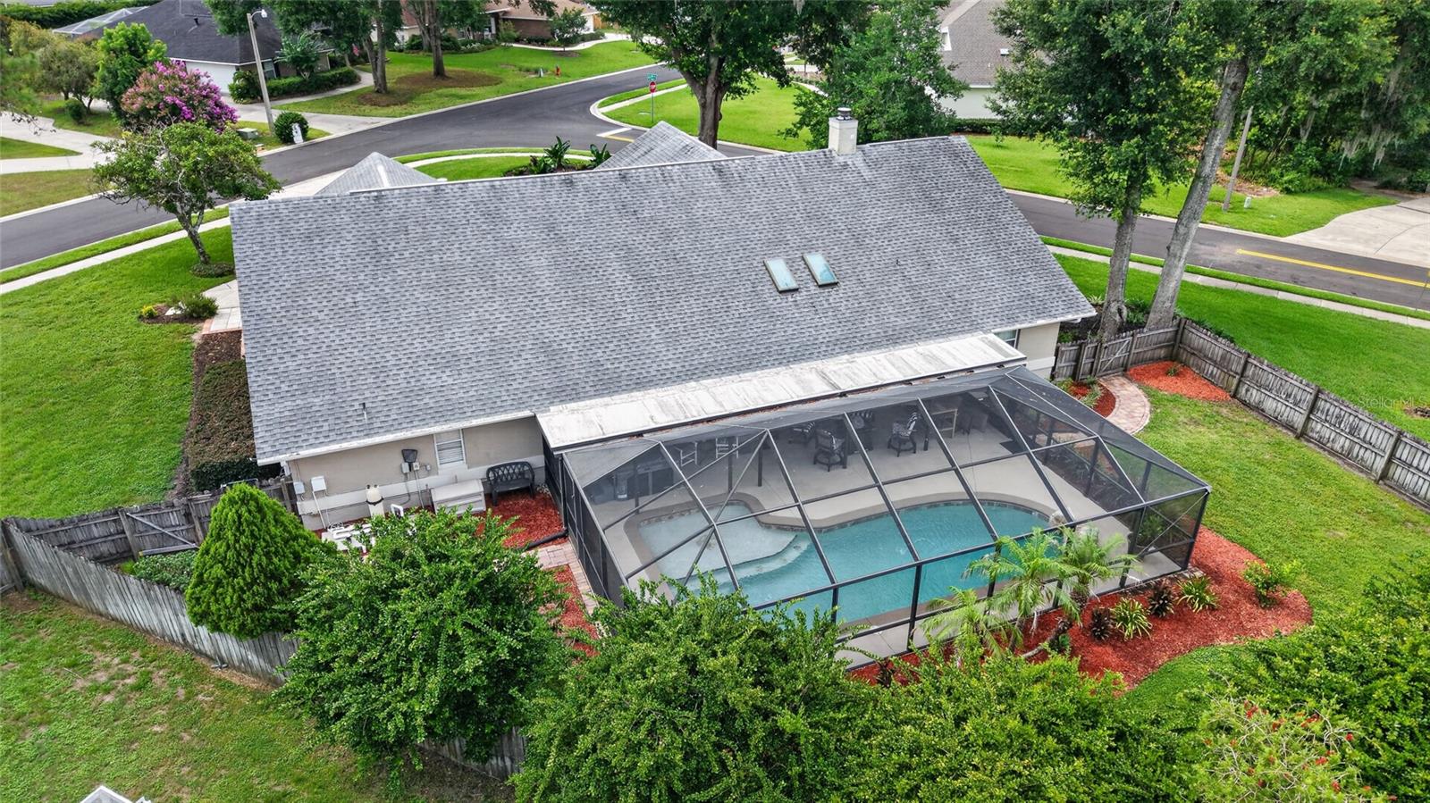 WINDEMERE GLEN ESTATE - Residential