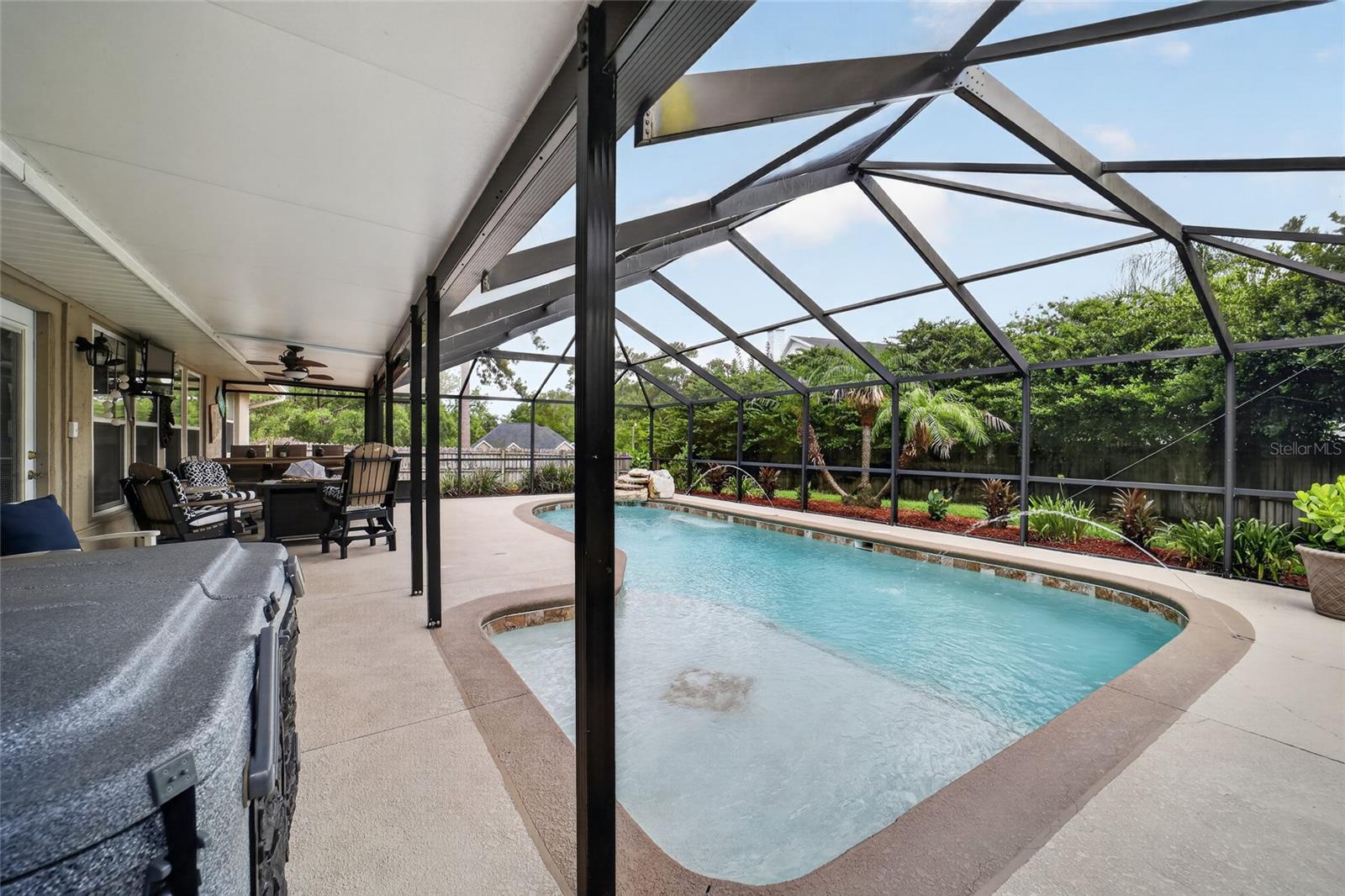 WINDEMERE GLEN ESTATE - Residential