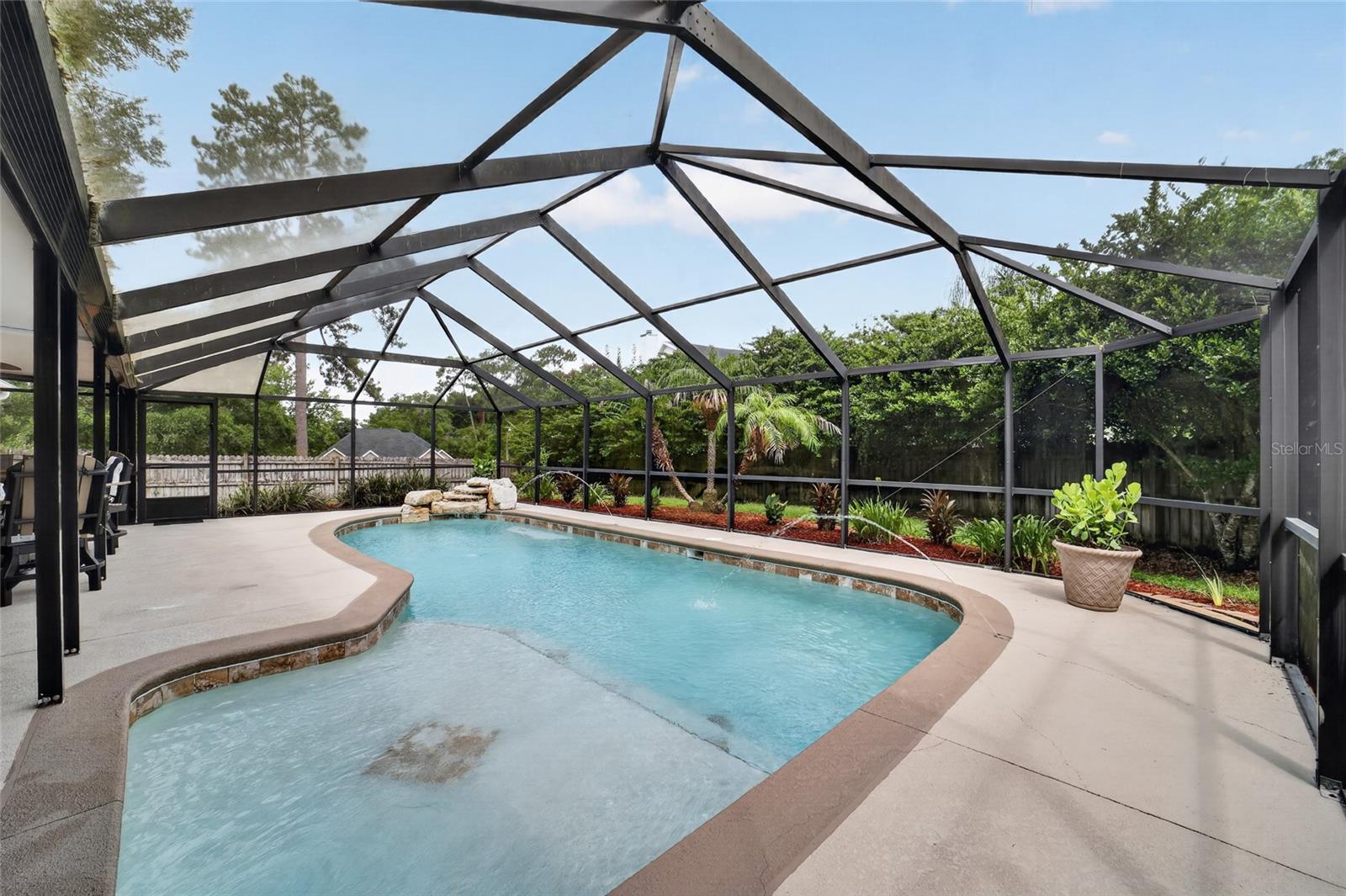 WINDEMERE GLEN ESTATE - Residential