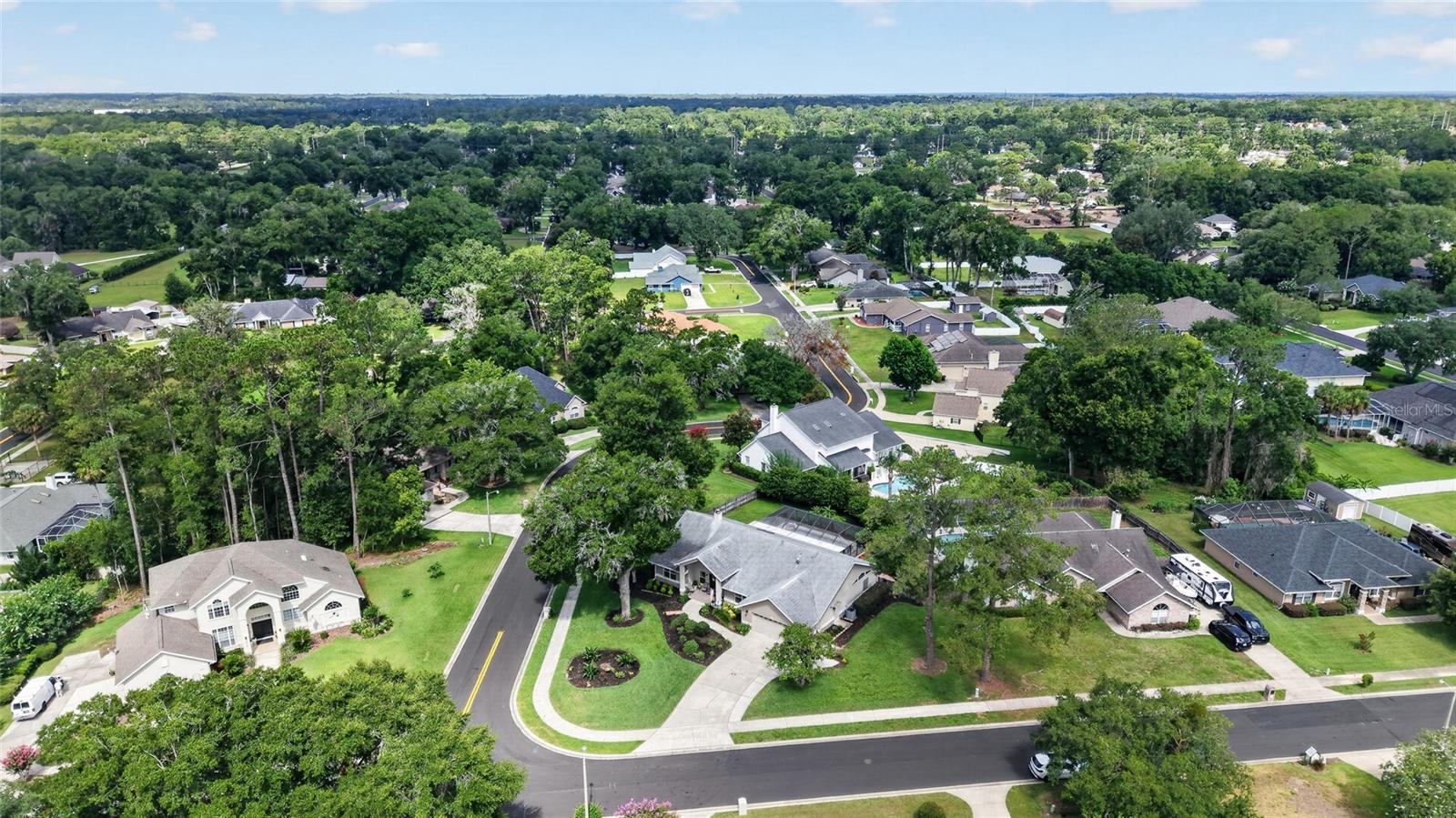 WINDEMERE GLEN ESTATE - Residential