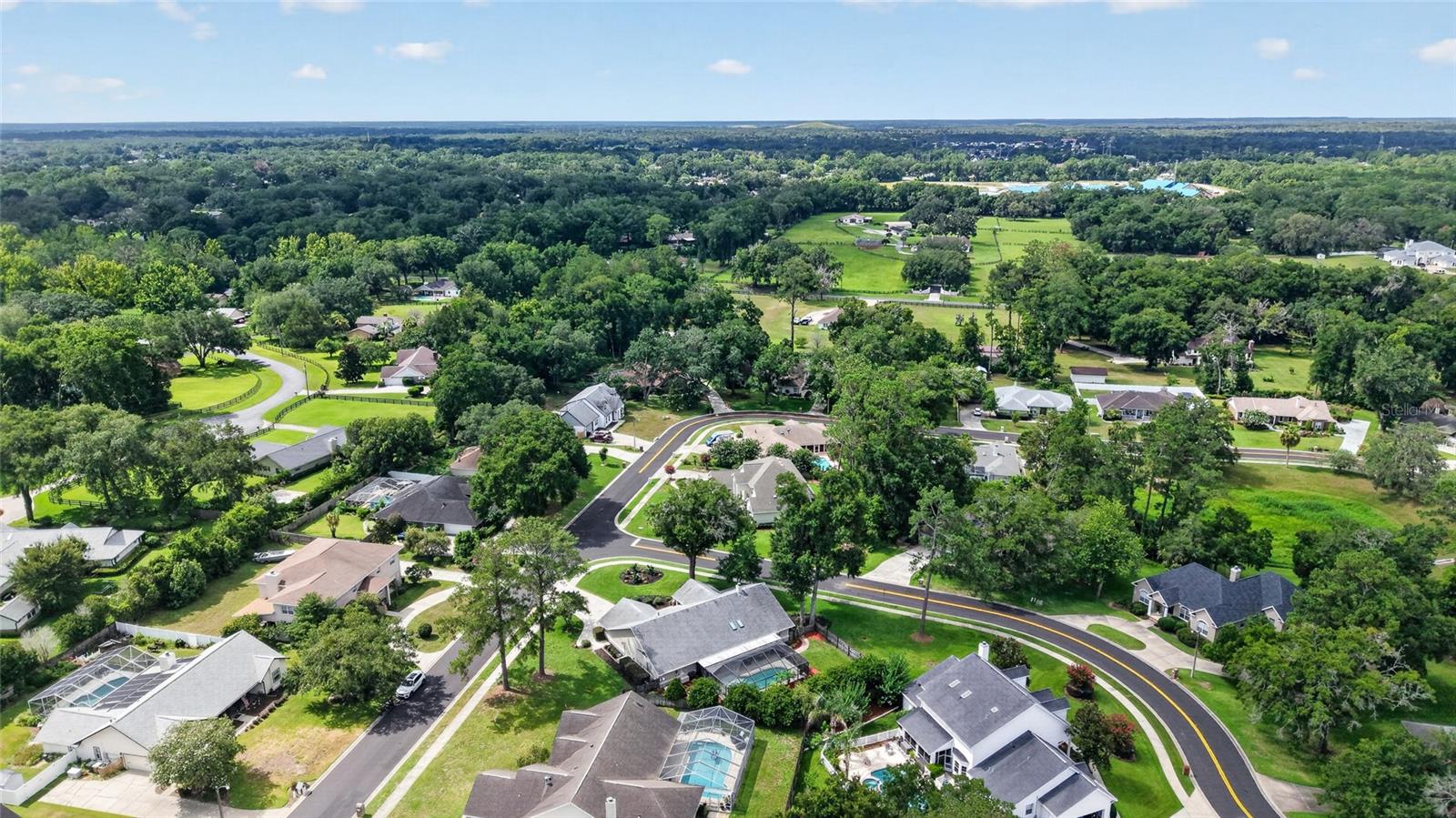 WINDEMERE GLEN ESTATE - Residential