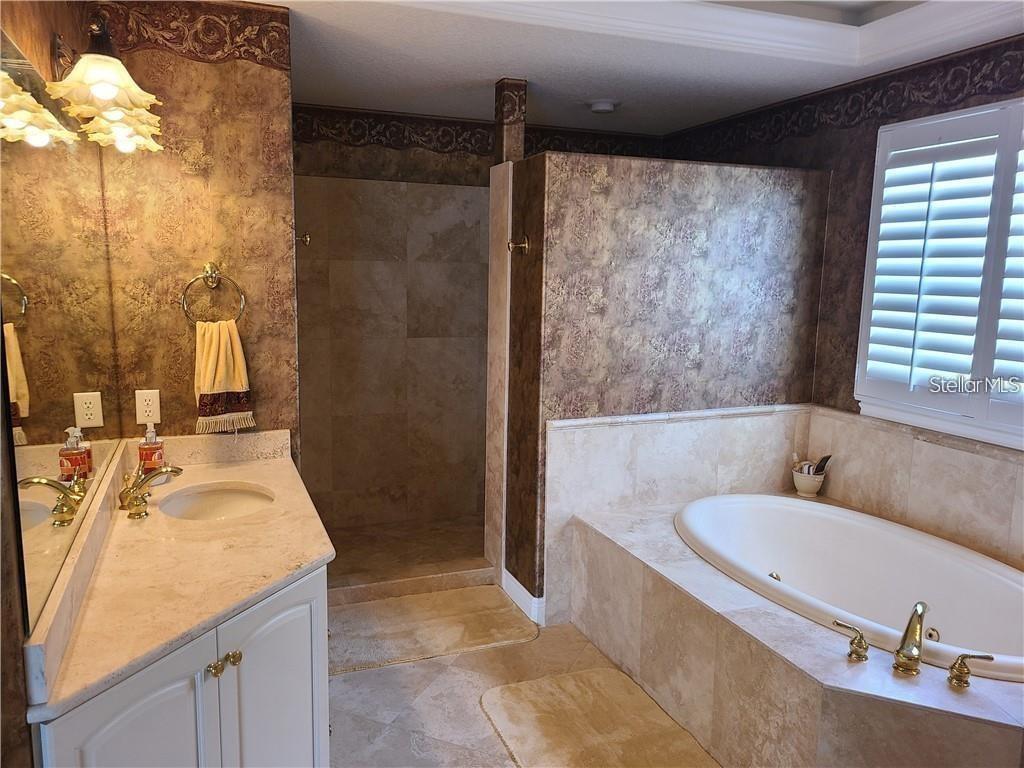 MIRABELLA AT VIZCAYA PH 03 - Residential Lease