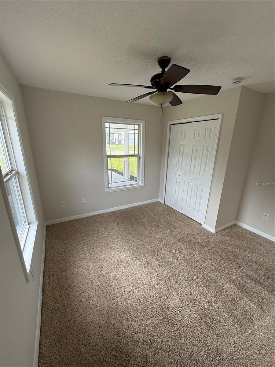 TRIANGLE PARK - Residential