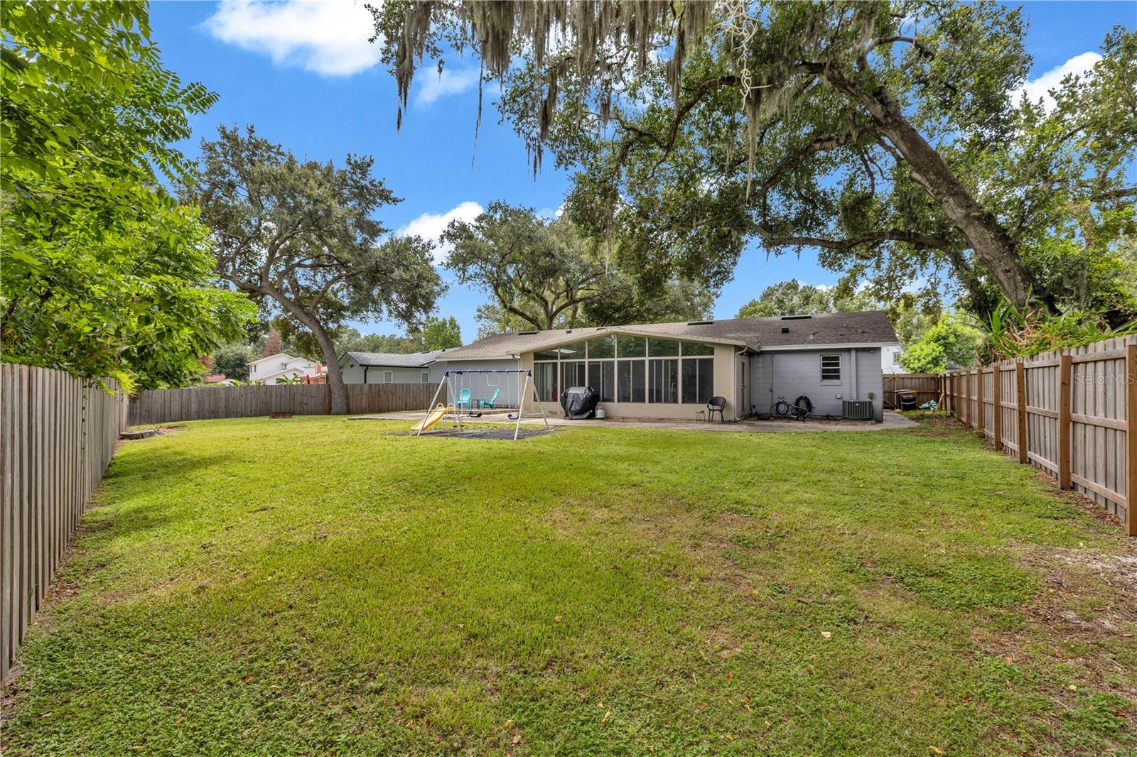 SAN SEBASTIAN HEIGHTS UNIT 3 - Residential
