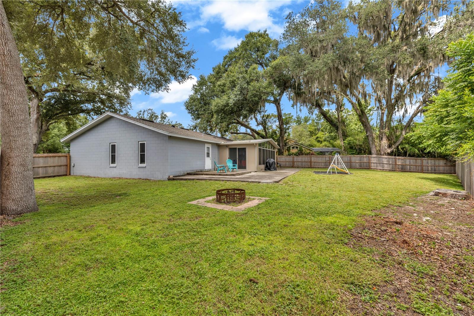 SAN SEBASTIAN HEIGHTS UNIT 3 - Residential